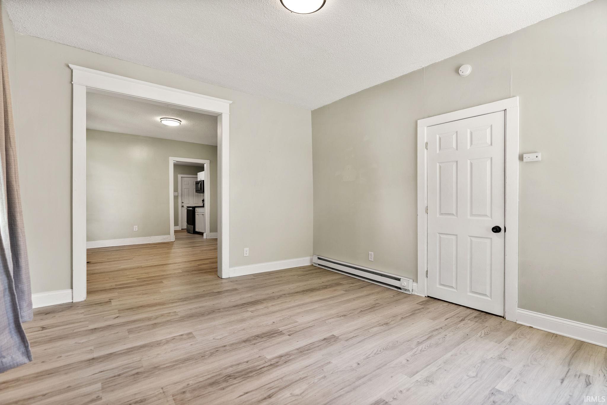 Photo 9 of 421 Poplar Street