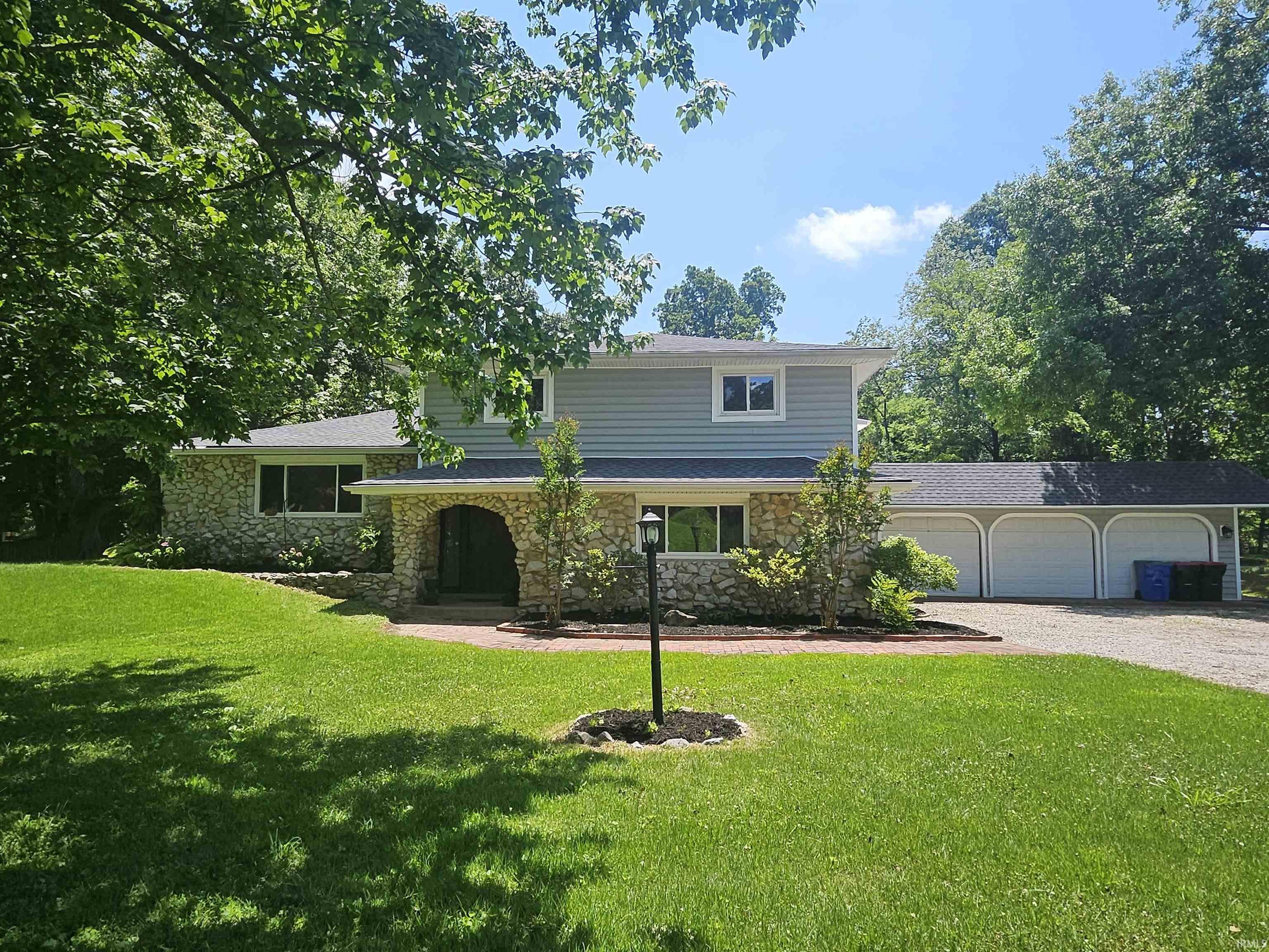Photo 1 of Manufactured home for sale at 2251 Viehe Dr, Evansville, IN 47725 | MLS# 202626488 | Listing updated on 2026-09-18