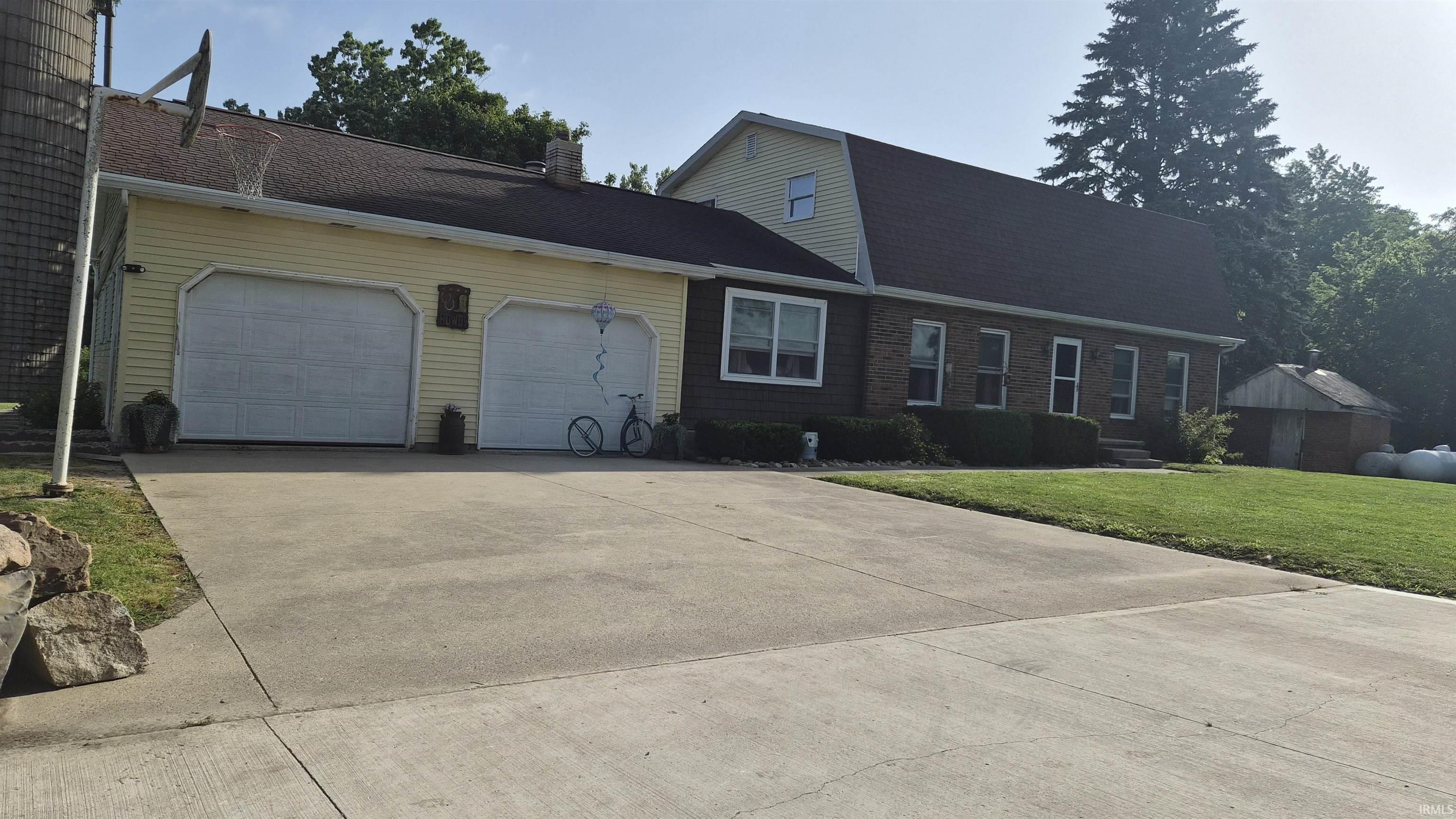 Photo 22 of 12427 N 500