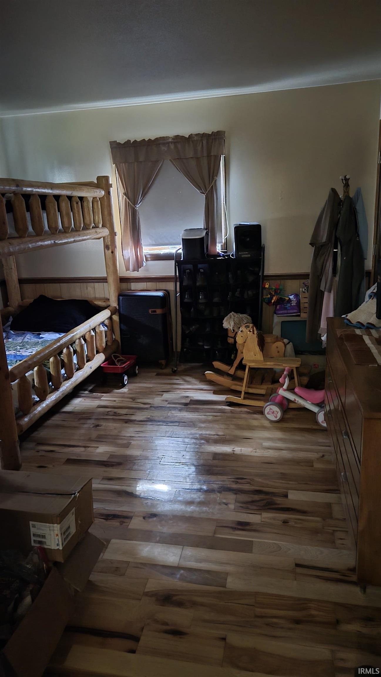 Photo 41 of 12427 N 500