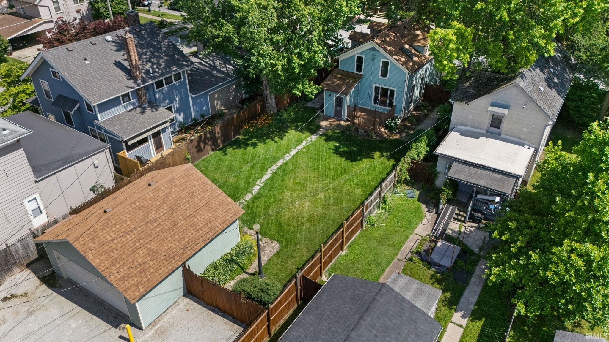 Photo 40 of 1310 W Jefferson Boulevard