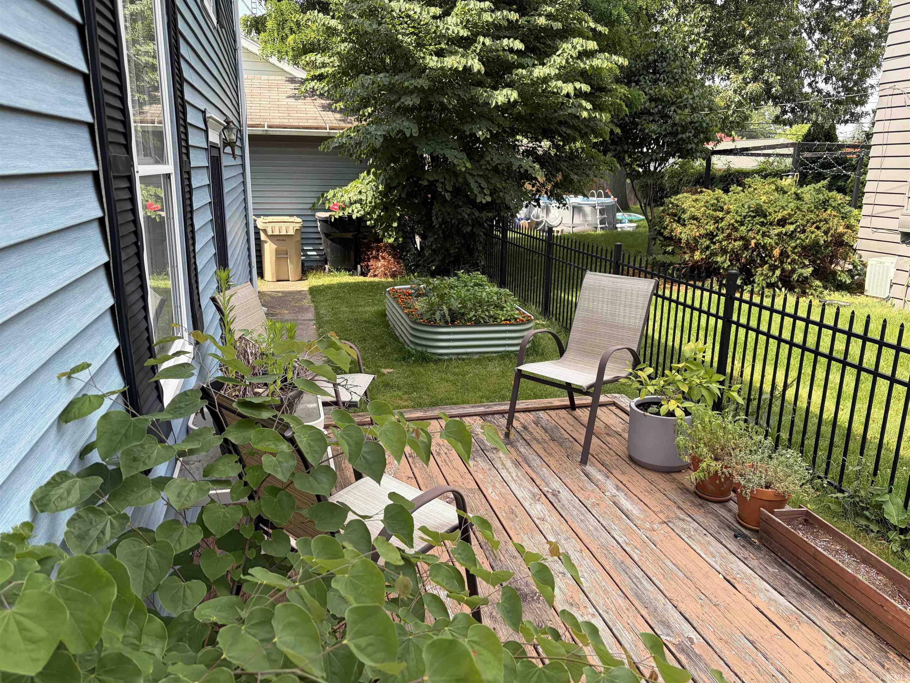 Deck