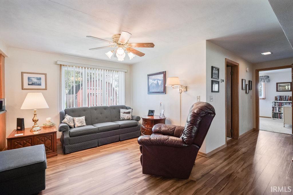 Photo 4 of 34 Oak Street