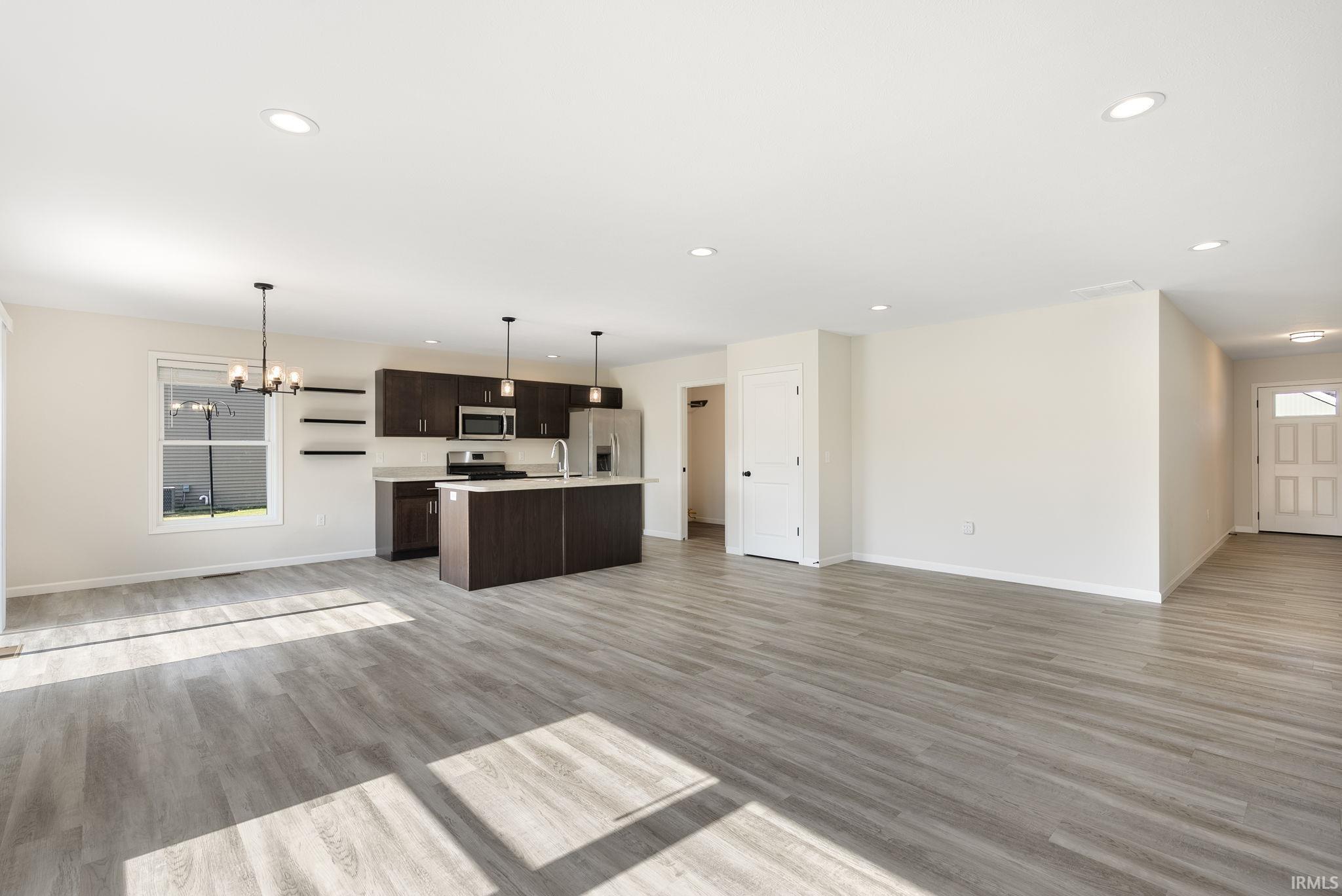 Photo 12 of 450 N Eastfield Circle