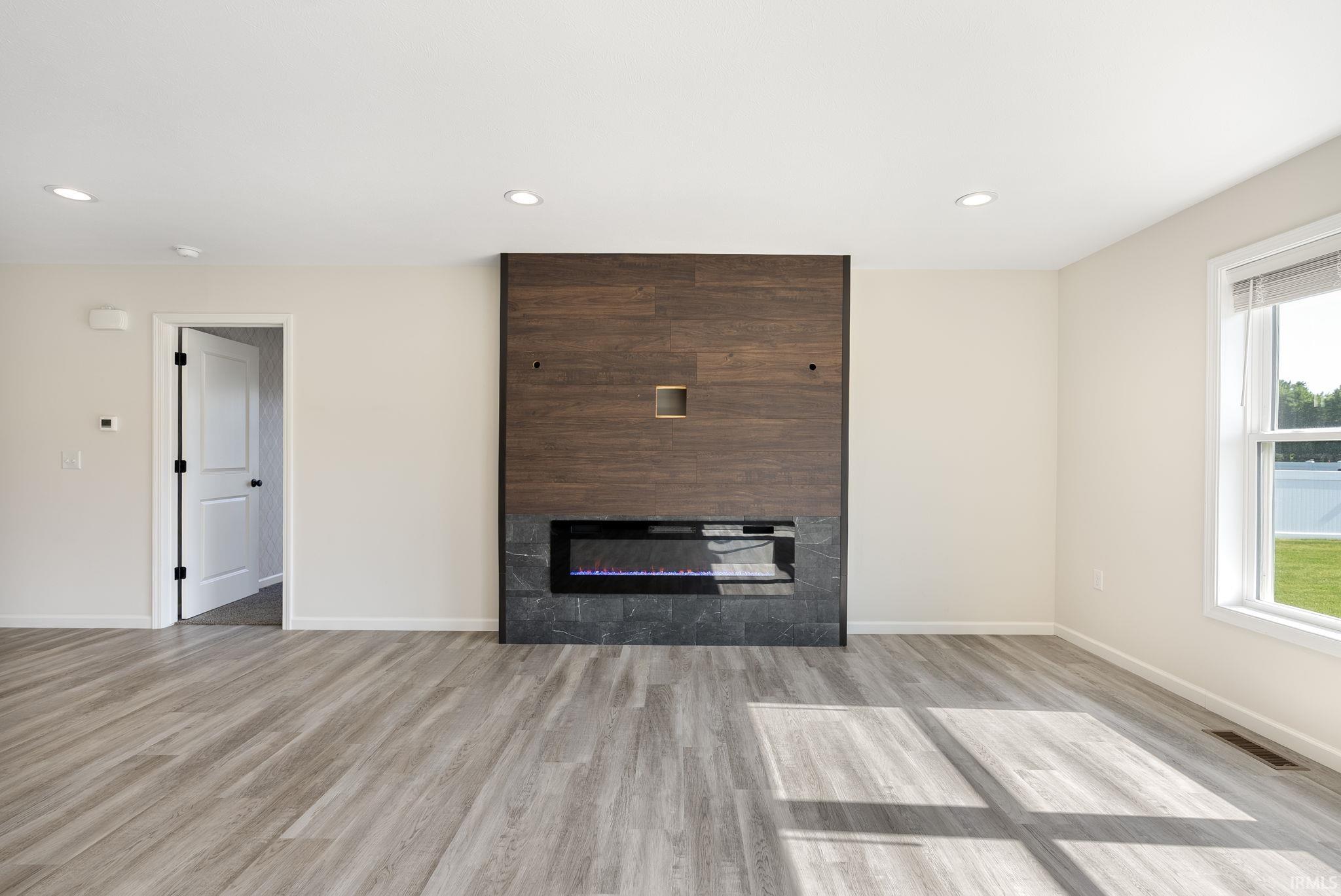 Photo 9 of 450 N Eastfield Circle