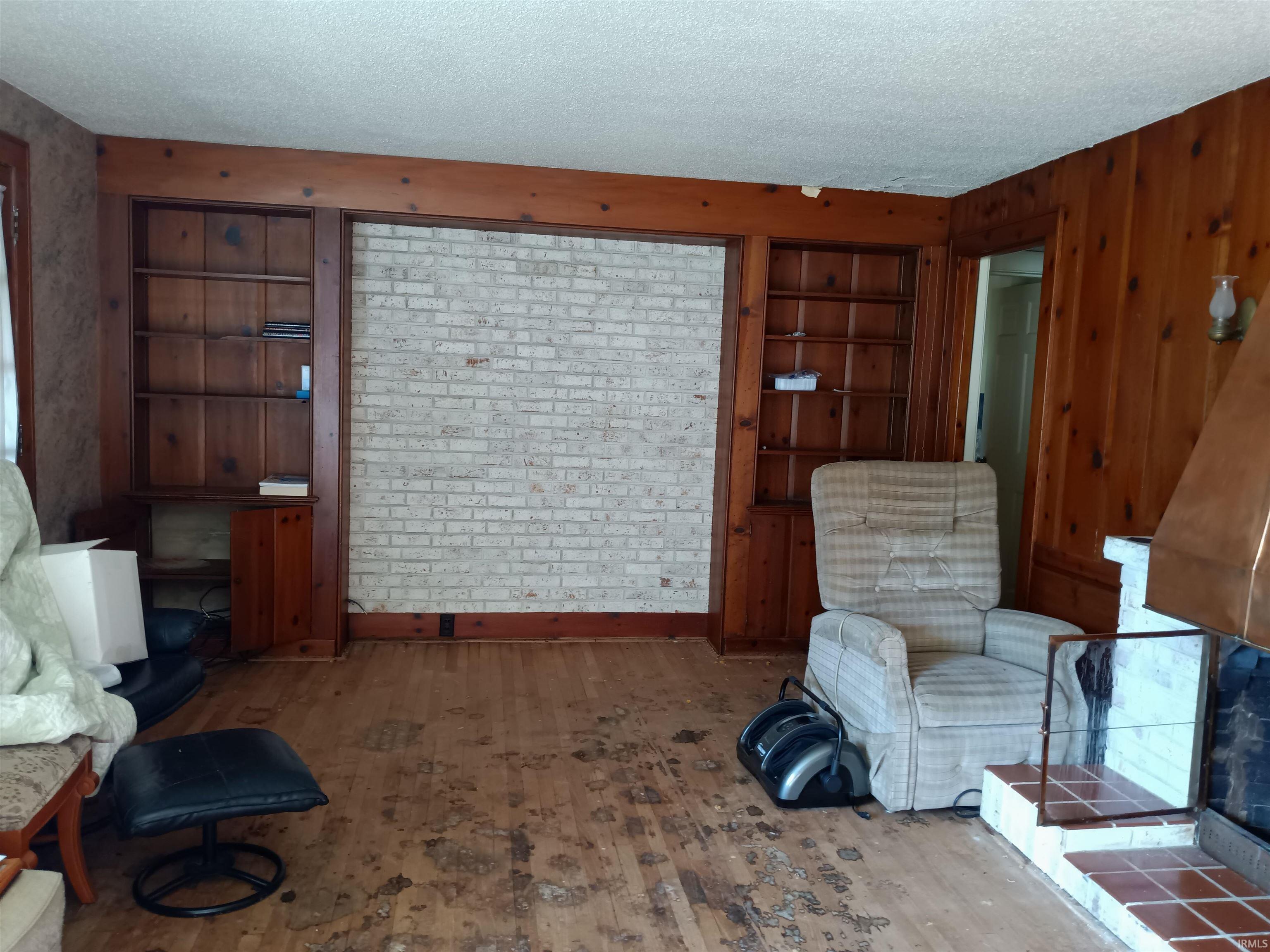 Photo 9 of 916 W Monroe Street