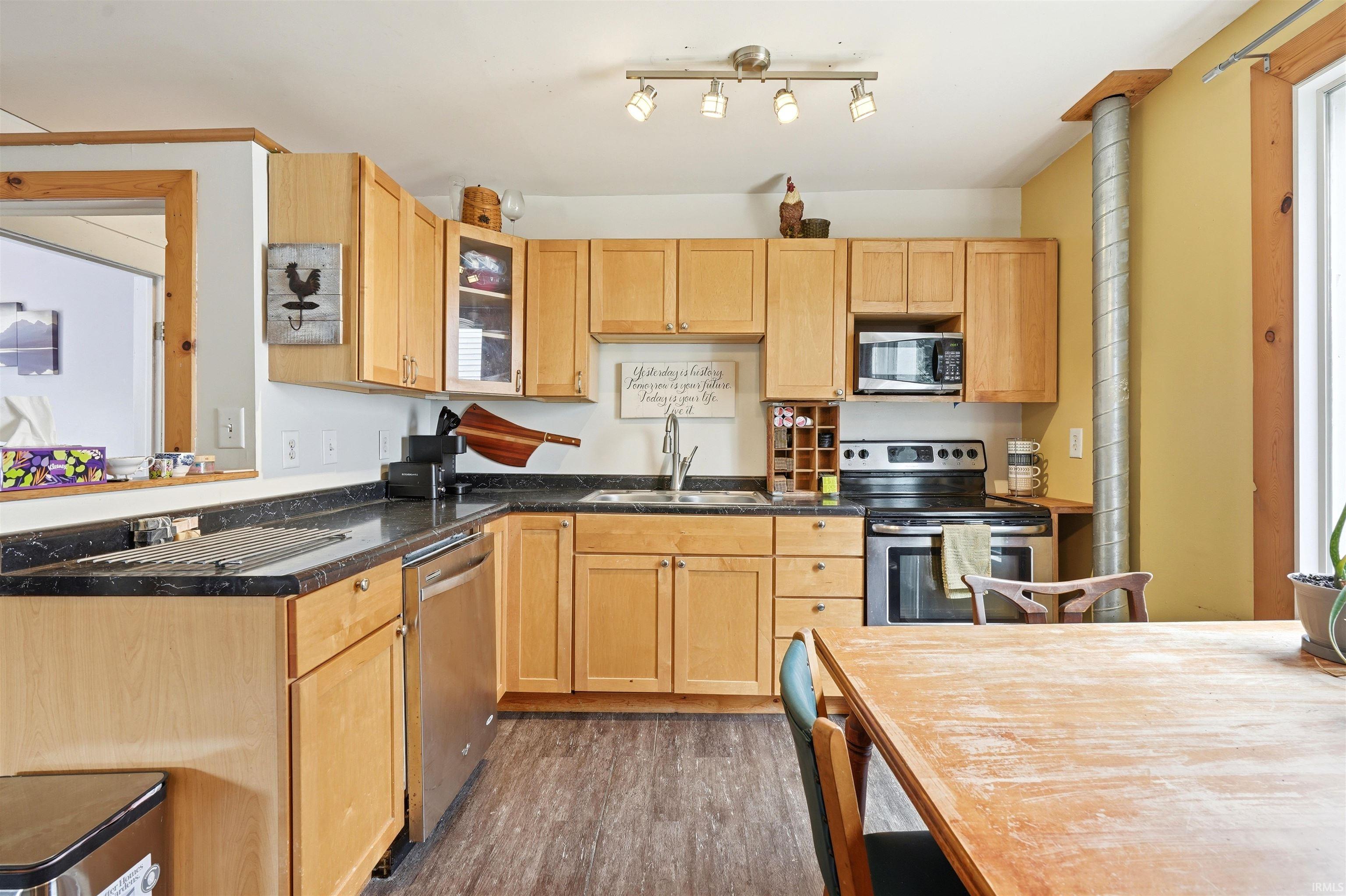 Property Photo 9