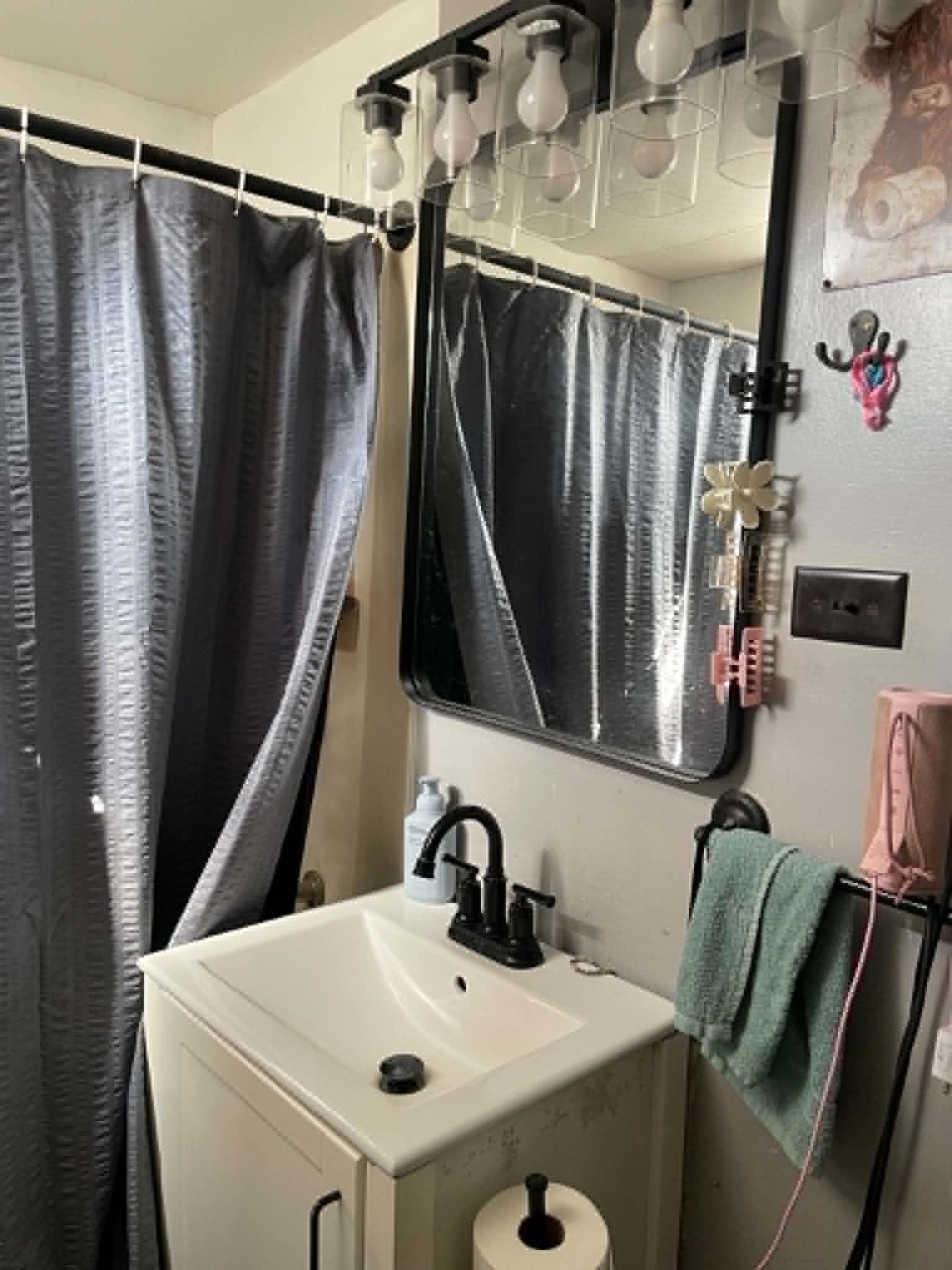 Photo 8 of 9700 W 766 S