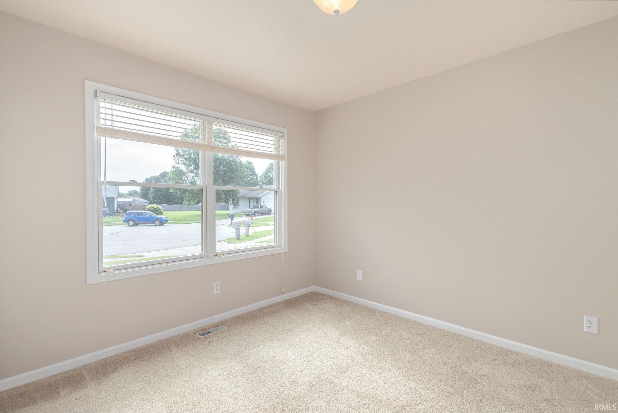 Photo 13 of 309 Birdee Boulevard
