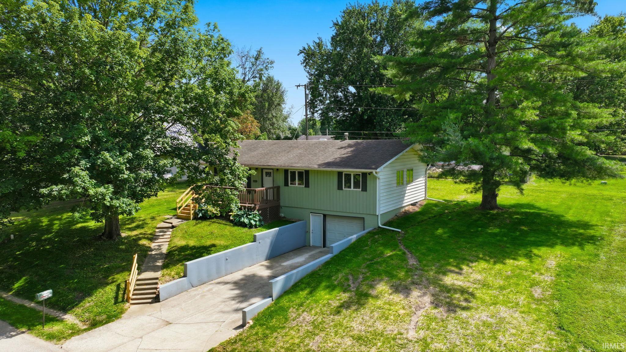 Photo 4 of 11179 N Wawasee Circle E Circle