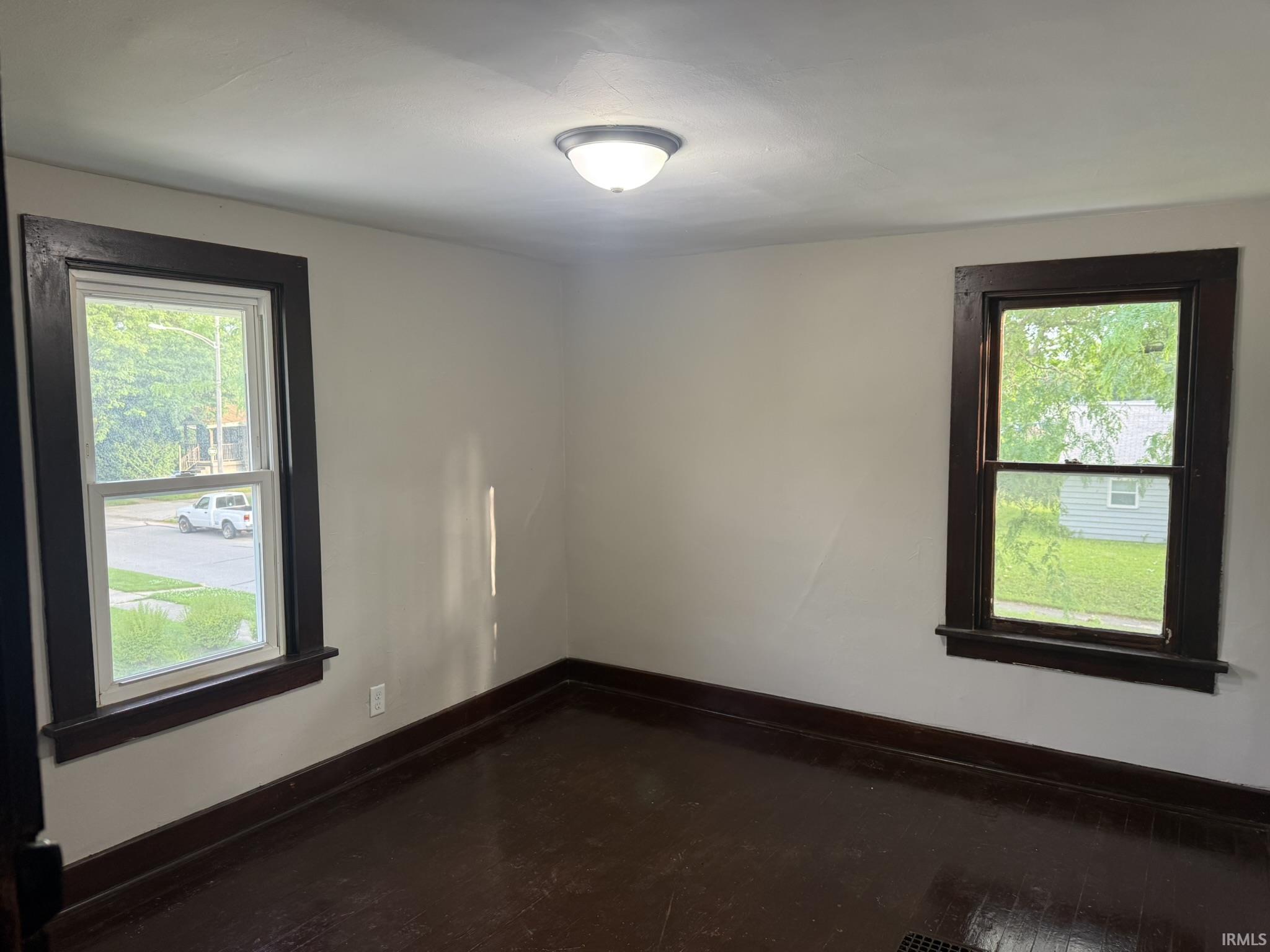 Photo 8 of 2918 Pittsburg Street