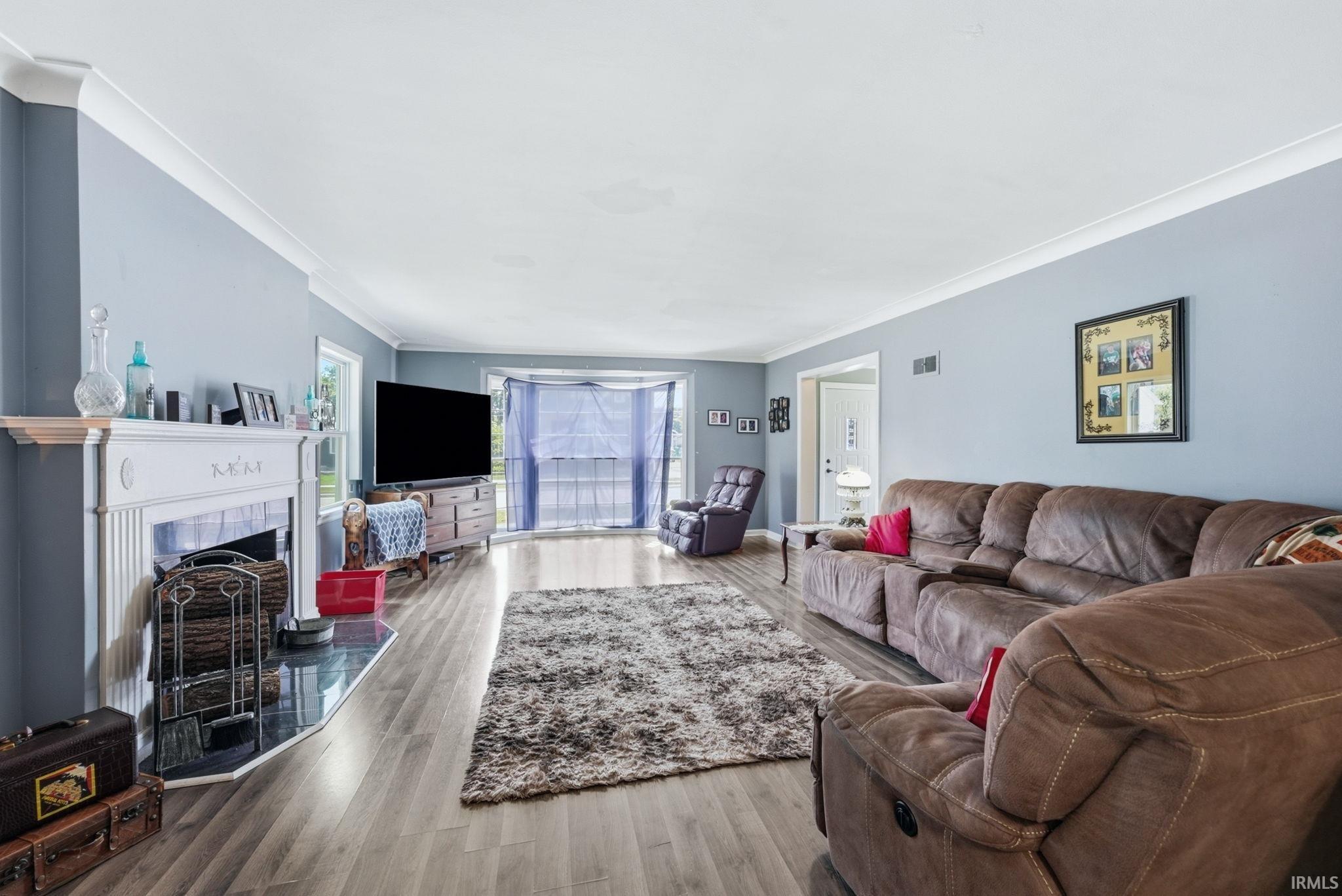 Photo 8 of 206 N Broadway Street