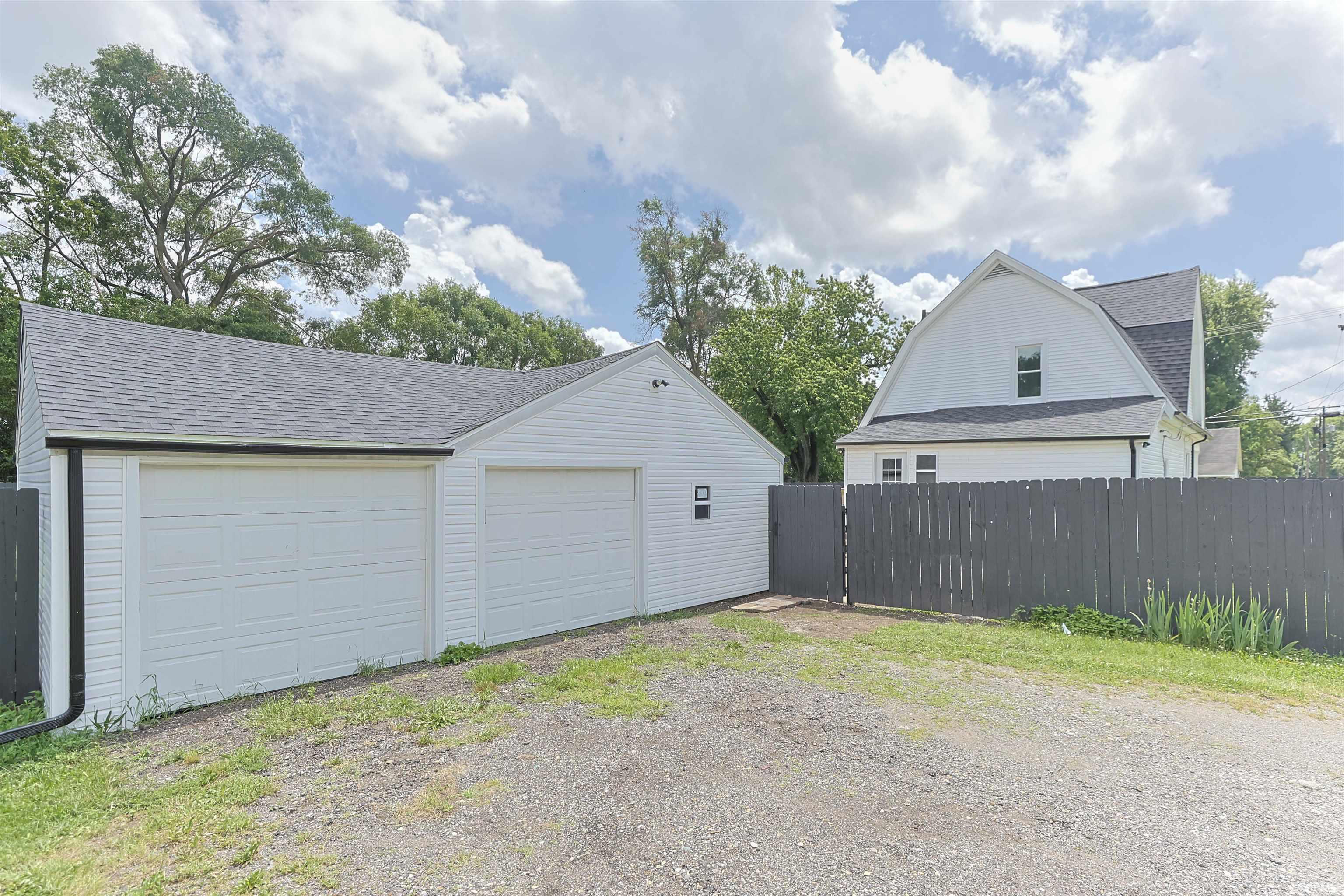 Large 2 Car Garage