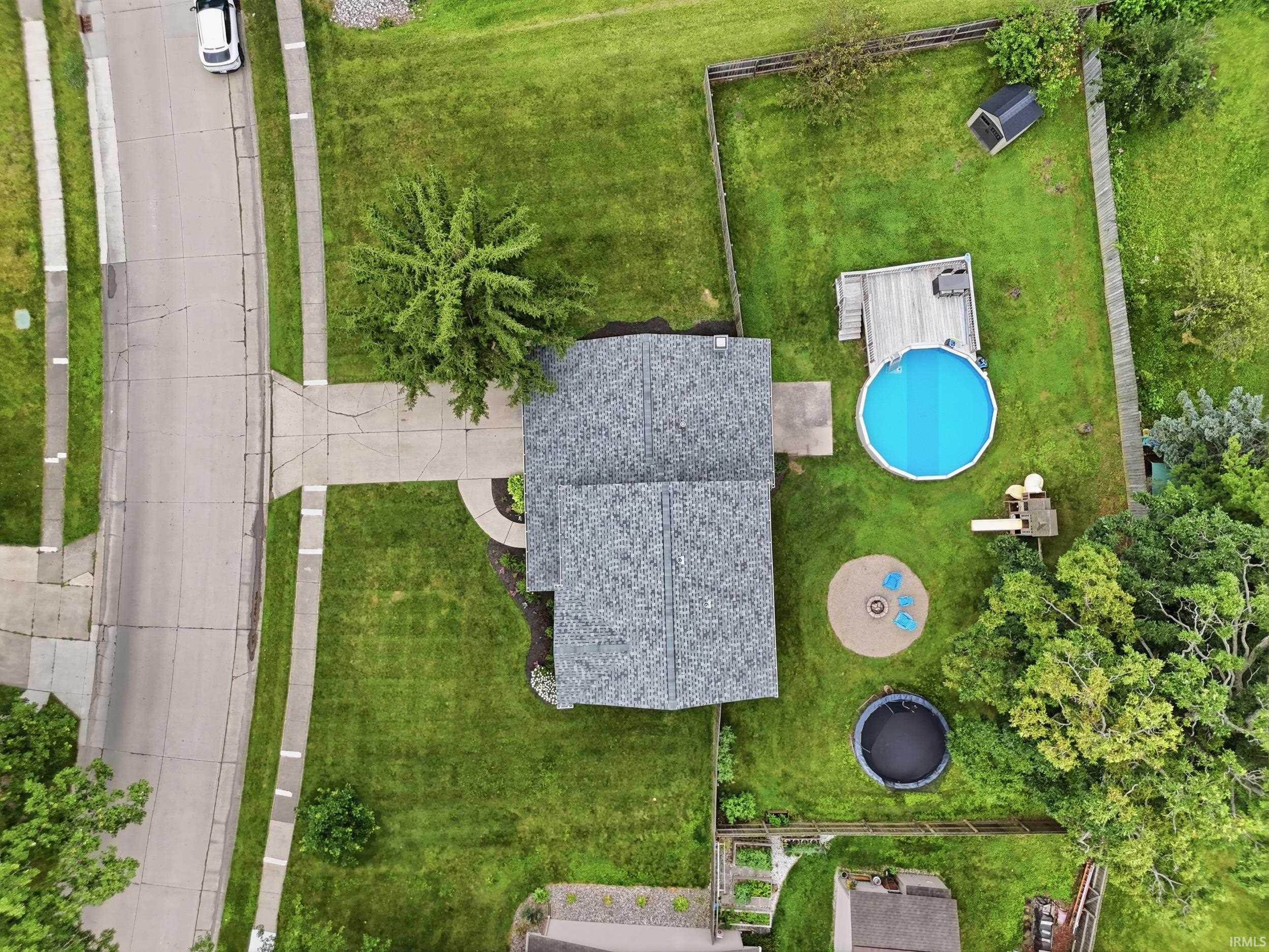 Photo 2 of 10620 Longwood Drive