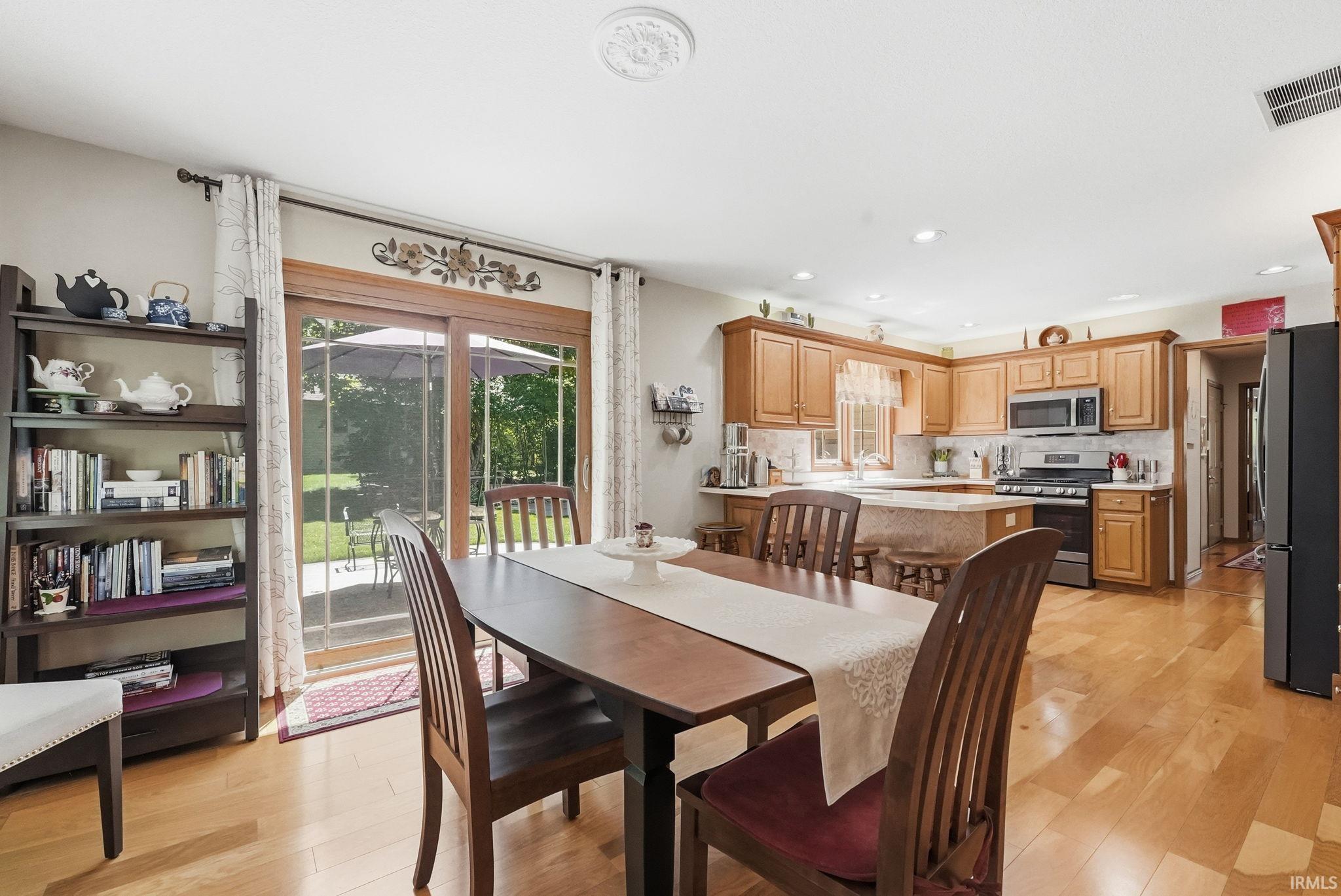 Photo 12 of 2815 Cliffwood Lane