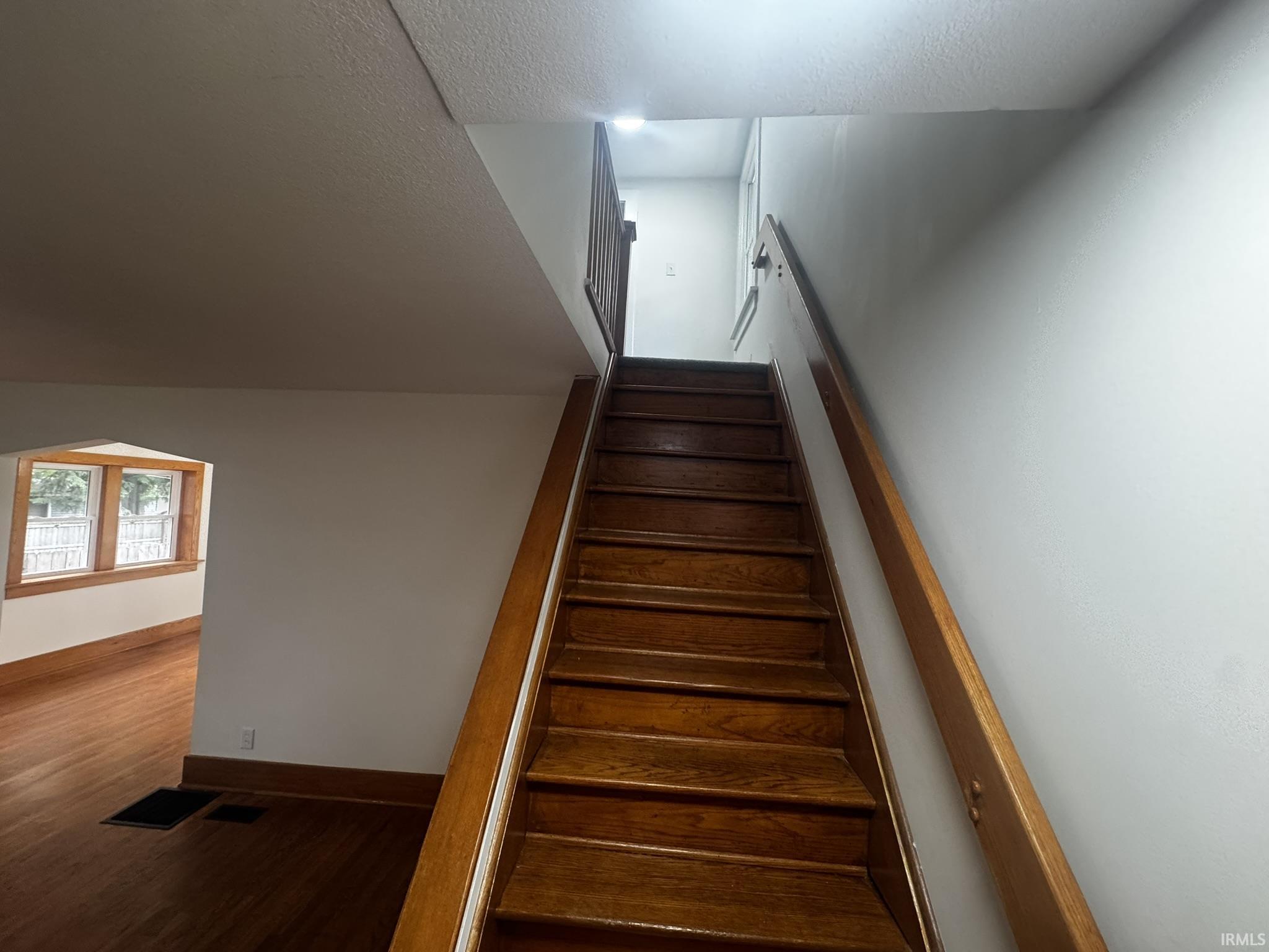 Photo 6 of 1205 Pemberton Drive