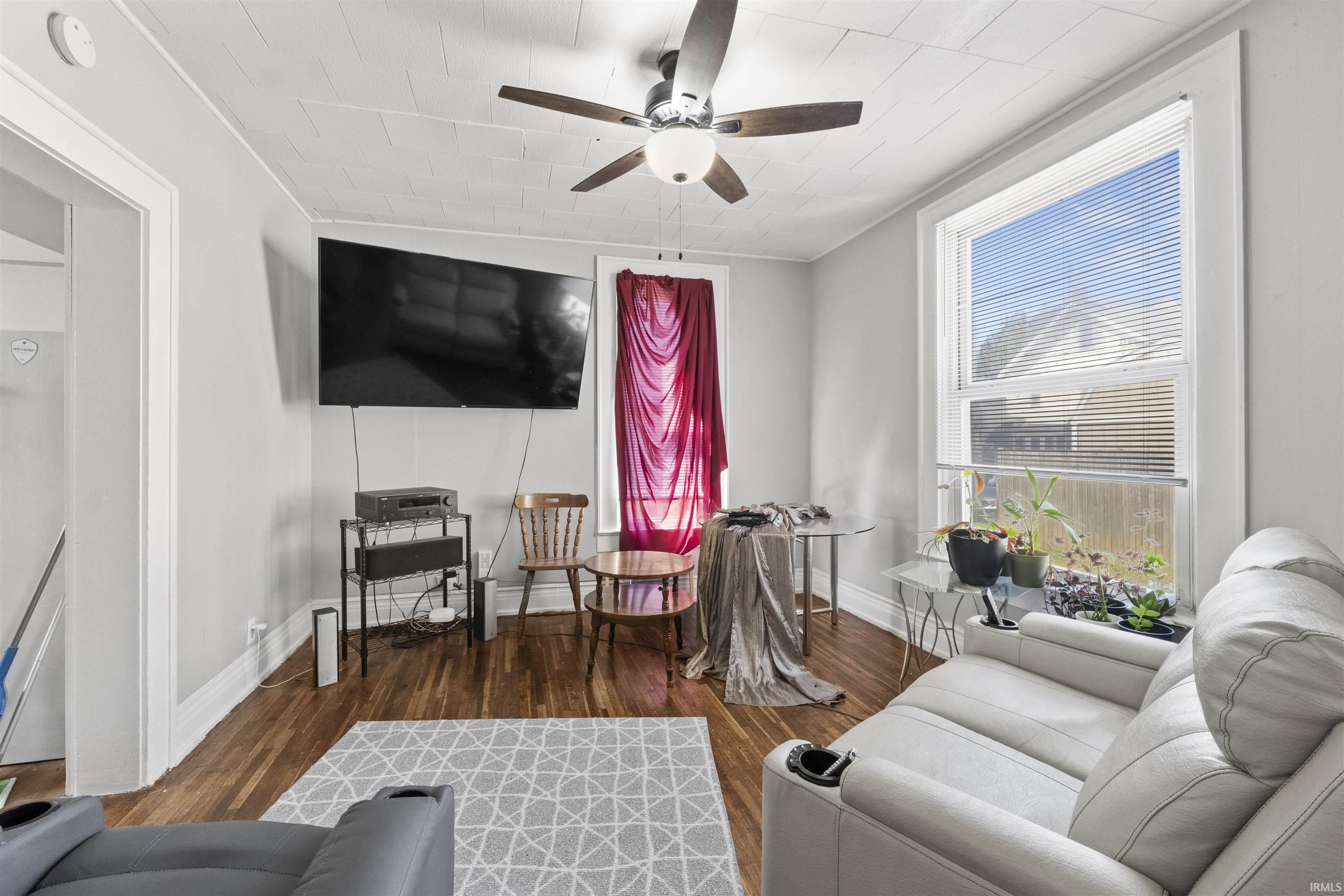 Photo 5 of 424 Byron Street