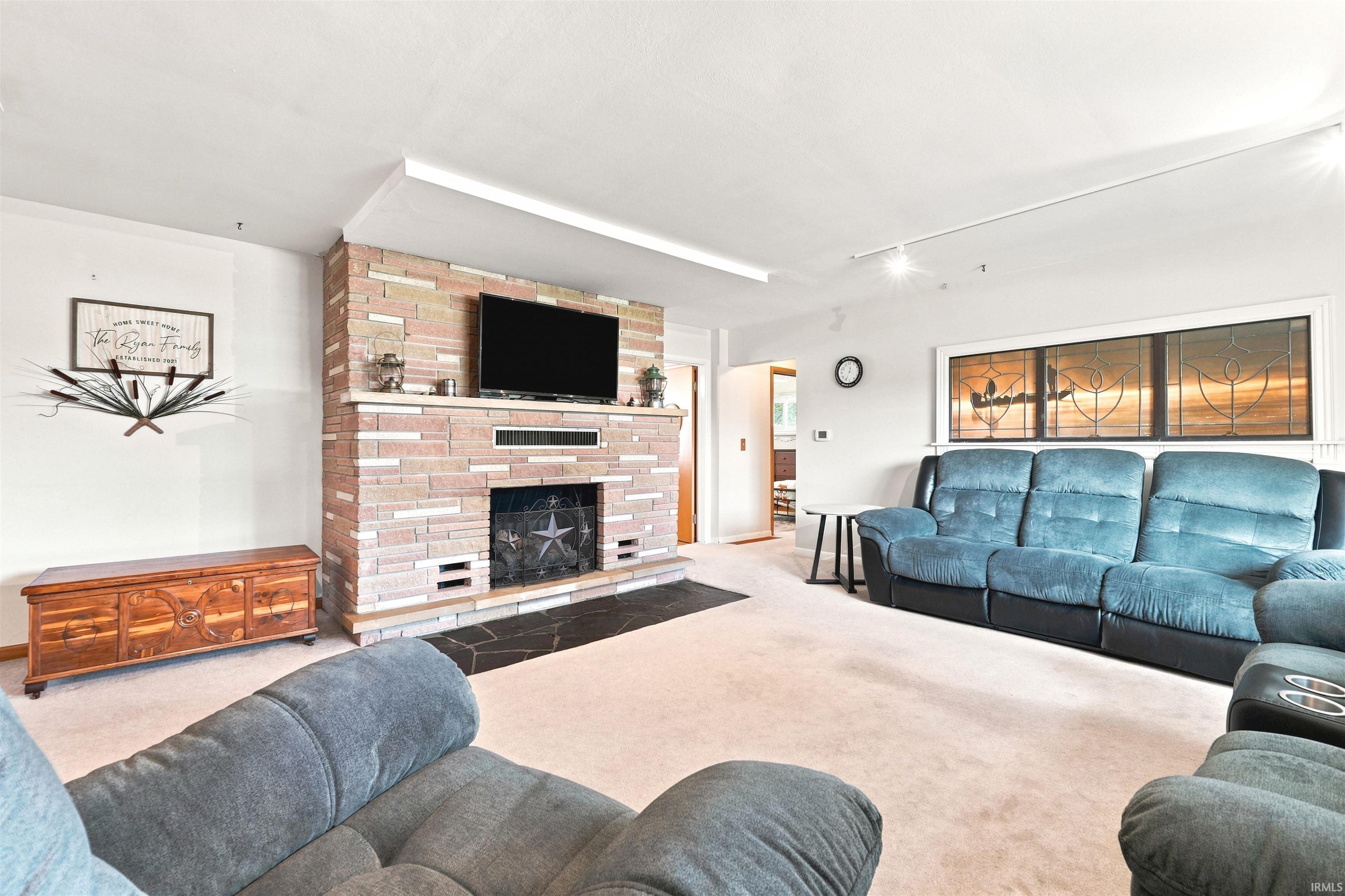 Photo 6 of 213 Willow Court