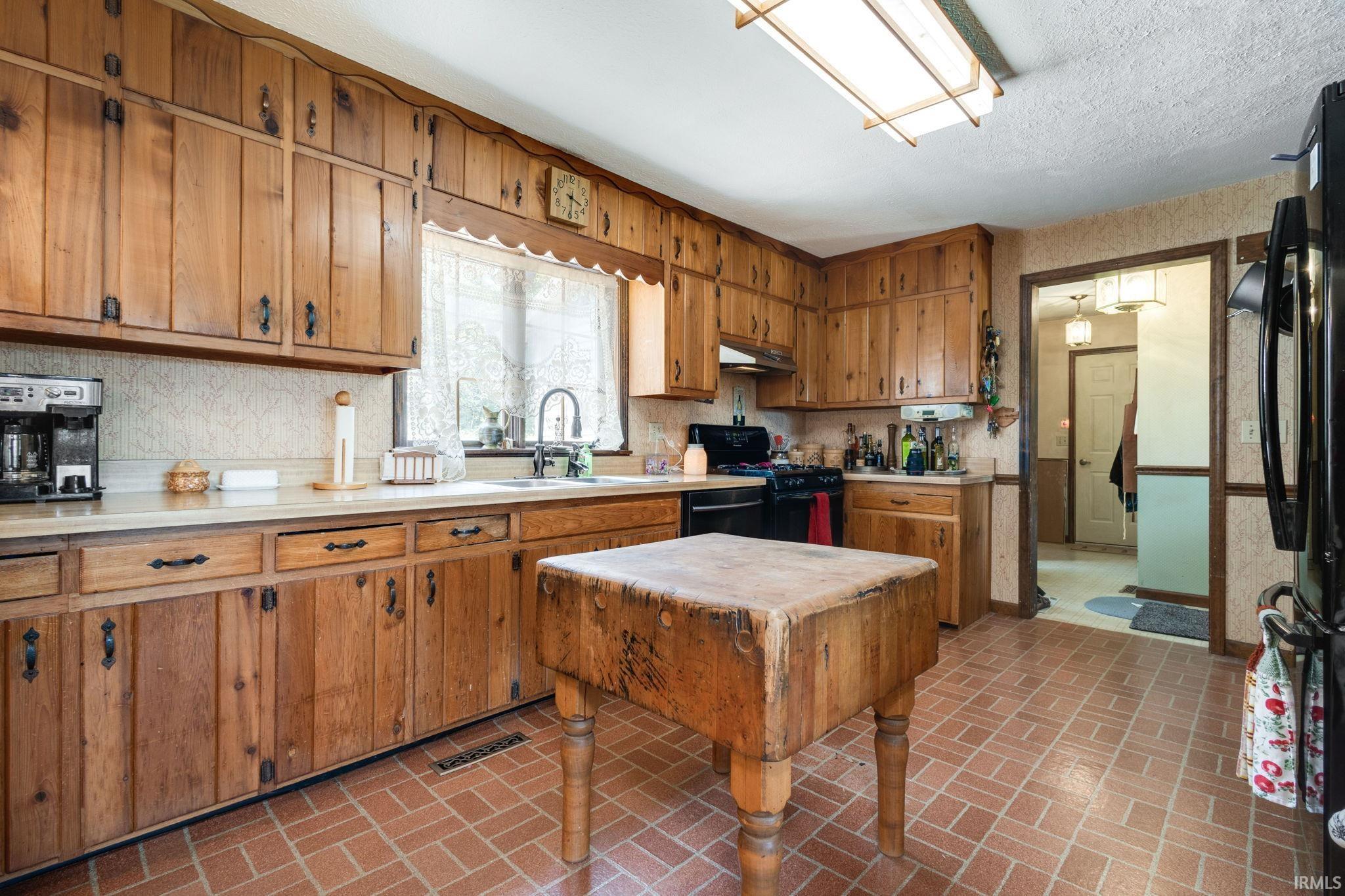 Listing 184