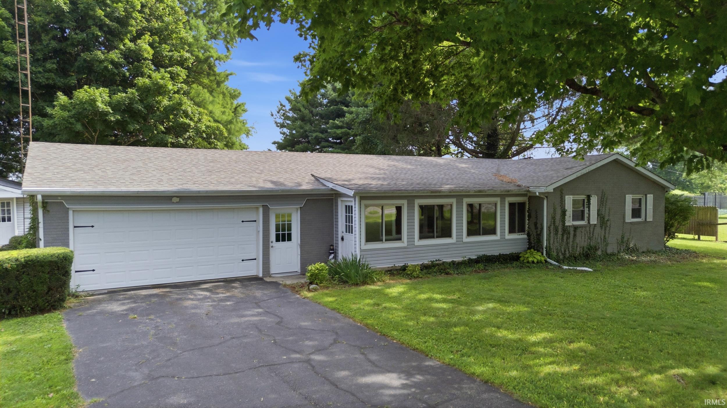 Homes for sale in Thorntown, IN | 6376 W State Road 47, Thorntown, IN 46071 | MLS# 202627611