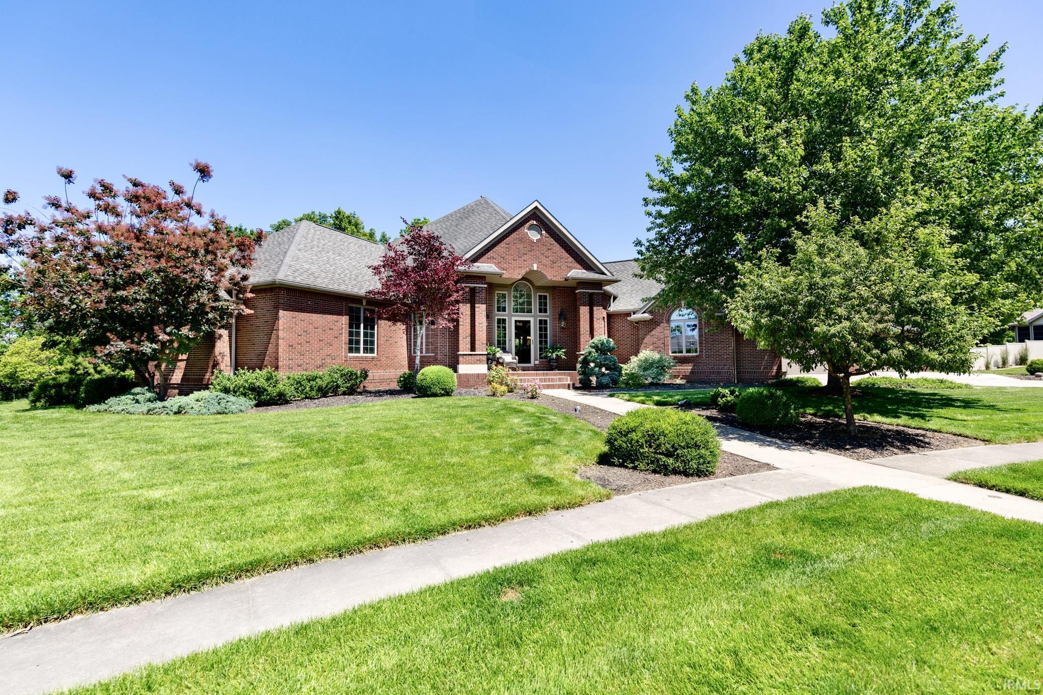 Homes for sale in Bremen, IN | 136 Tulip Cir, Bremen, IN 46506 | MLS# 202627656
