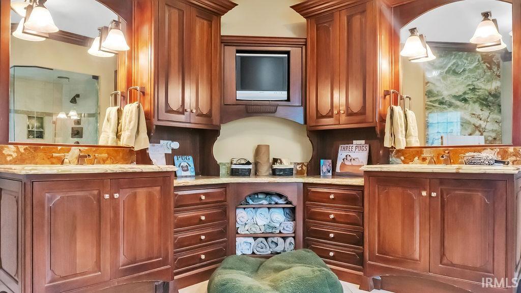 Listing 114