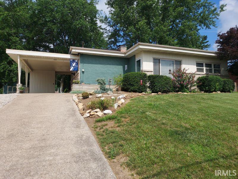 image of 1037 Dorbett St, Jasper, IN 47546 | MLS# 202628304