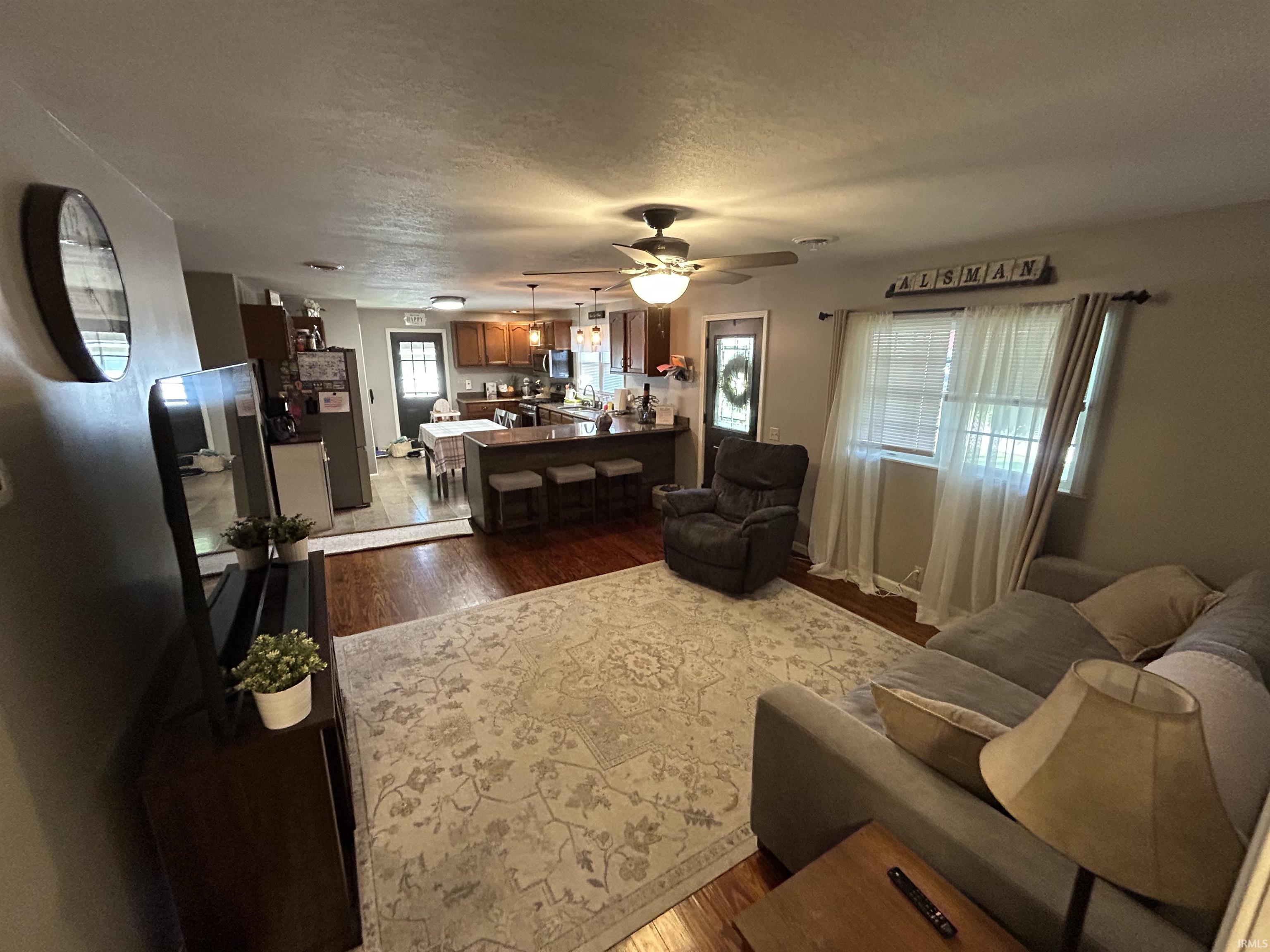 3rd image of 206 S Jefferson St, Bicknell, IN 47512 | MLS# 202628392