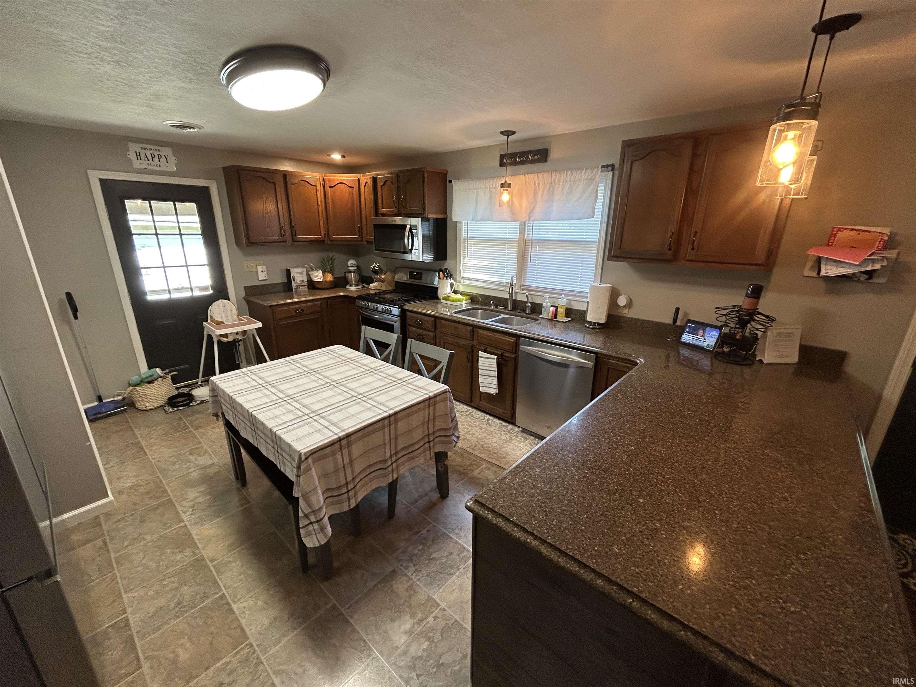 5th image of 206 S Jefferson St, Bicknell, IN 47512 | MLS# 202628392