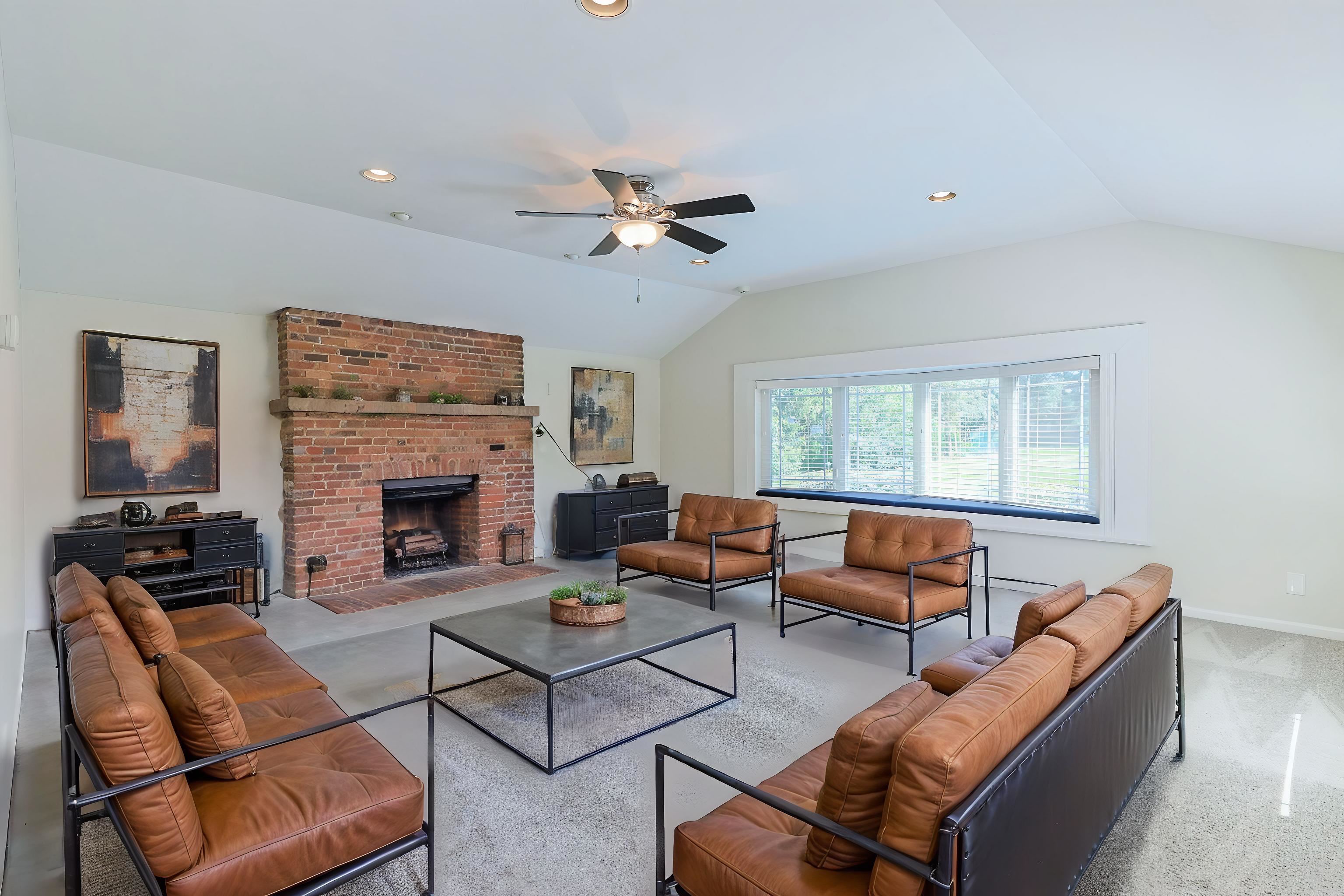 3rd image of 14607 Adams Rd, Granger, IN 46530 | MLS# 202628425