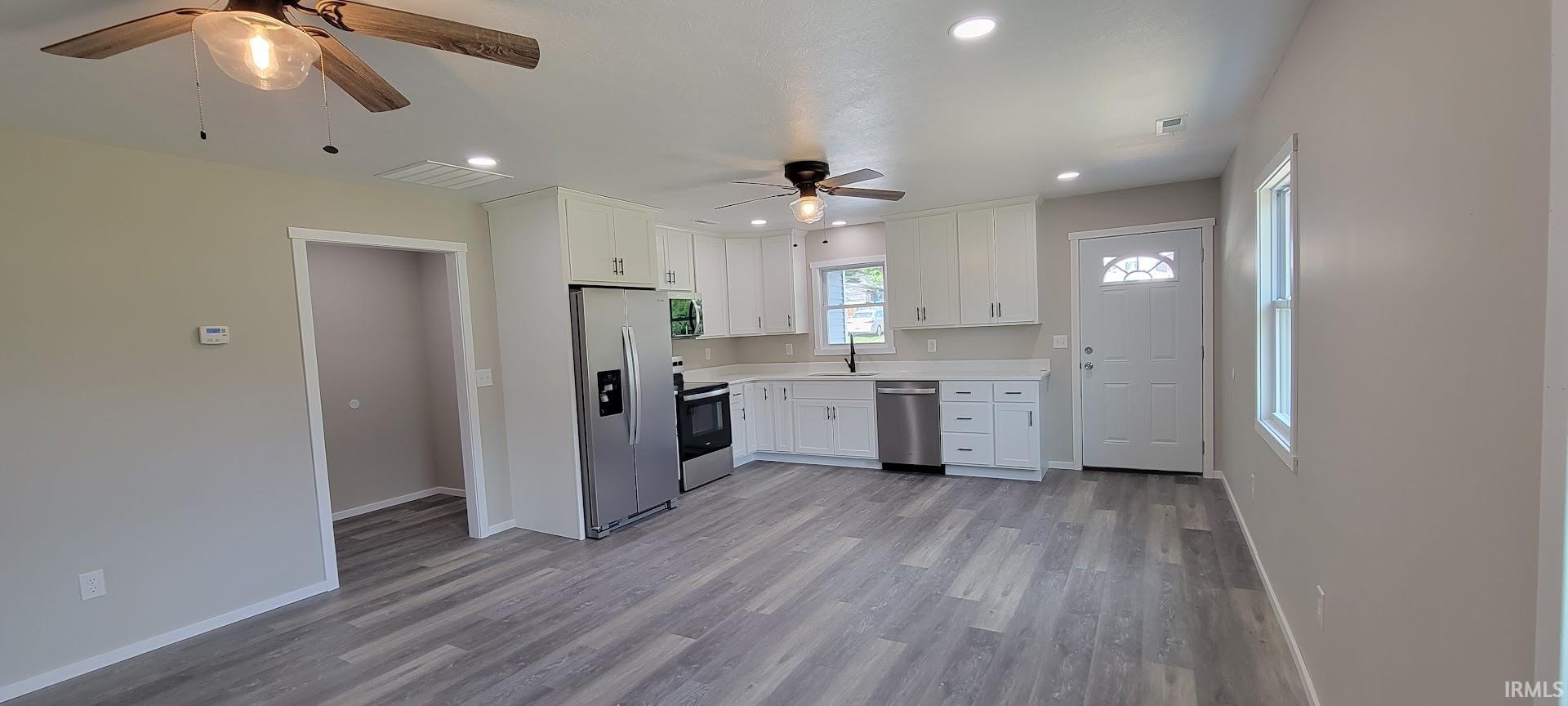 4th image of 705 S Indiana St, Bicknell, IN 47512 | MLS# 202628430