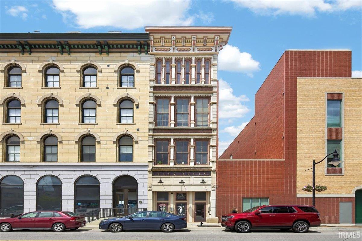 2nd image of 12 N 3rd St #302, Lafayette, IN 47901 | MLS# 202628569