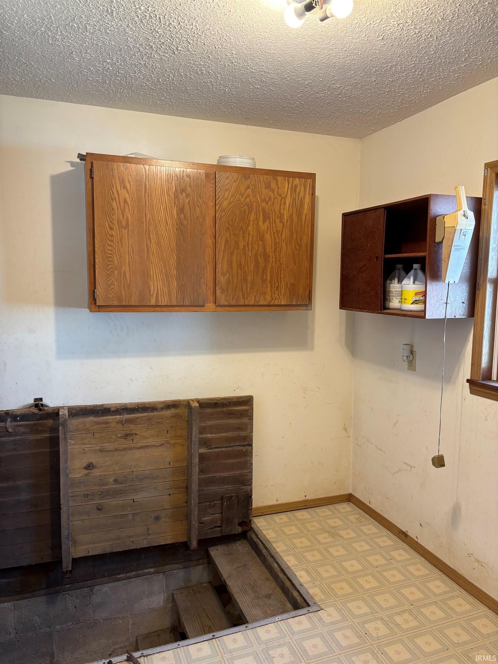 22nd image of 1026 S Main St, Upland, IN 46989 | MLS# 202628600