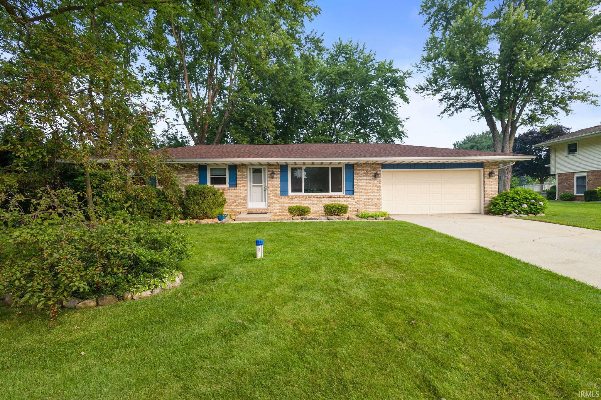Homes for sale in Granger, IN | 52233 Cheryl Dr, Granger, IN 46530 | MLS# 202628625