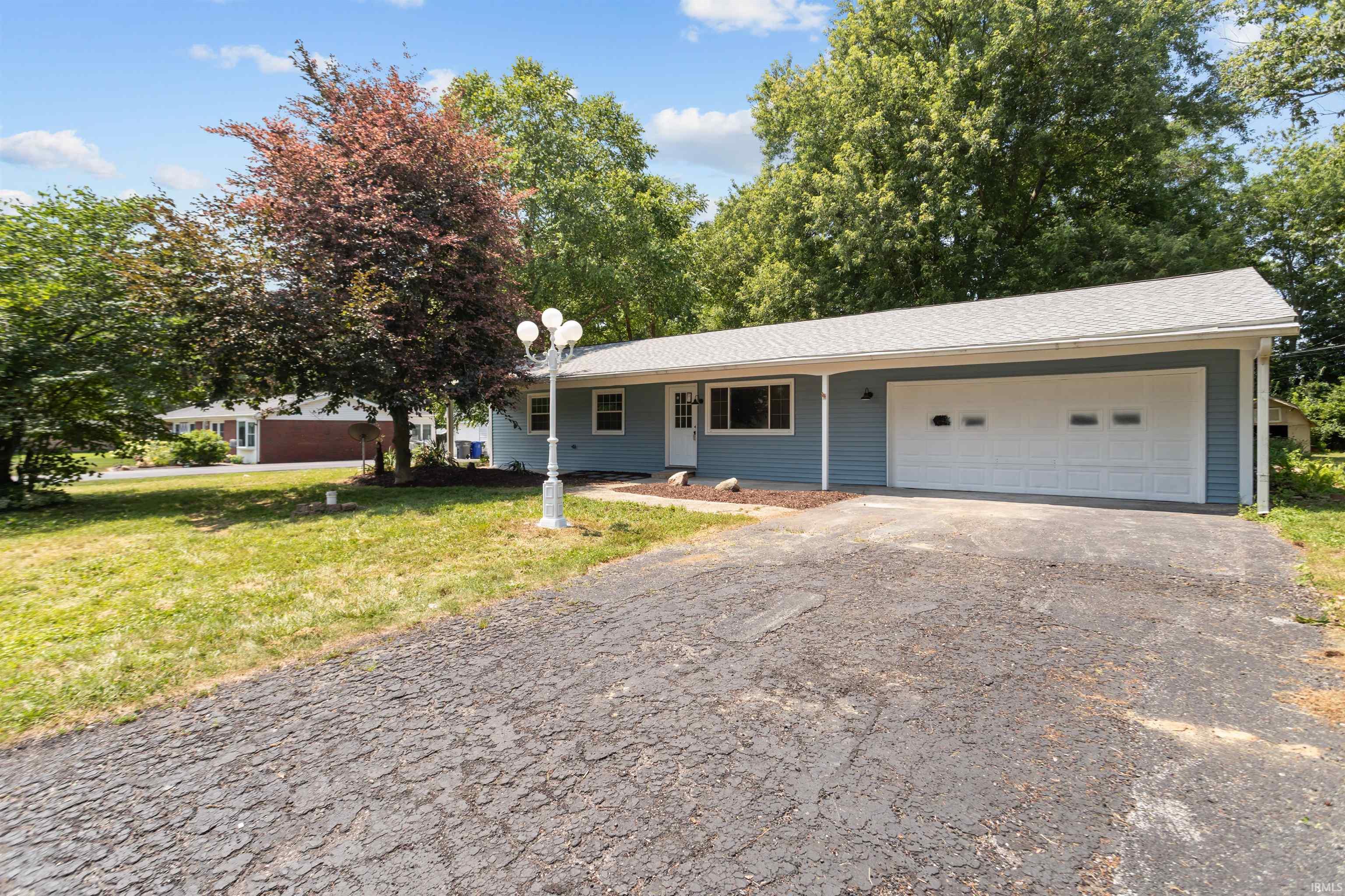 2nd image of 3805 Holiday St, Kokomo, IN 46902 | MLS# 202628630