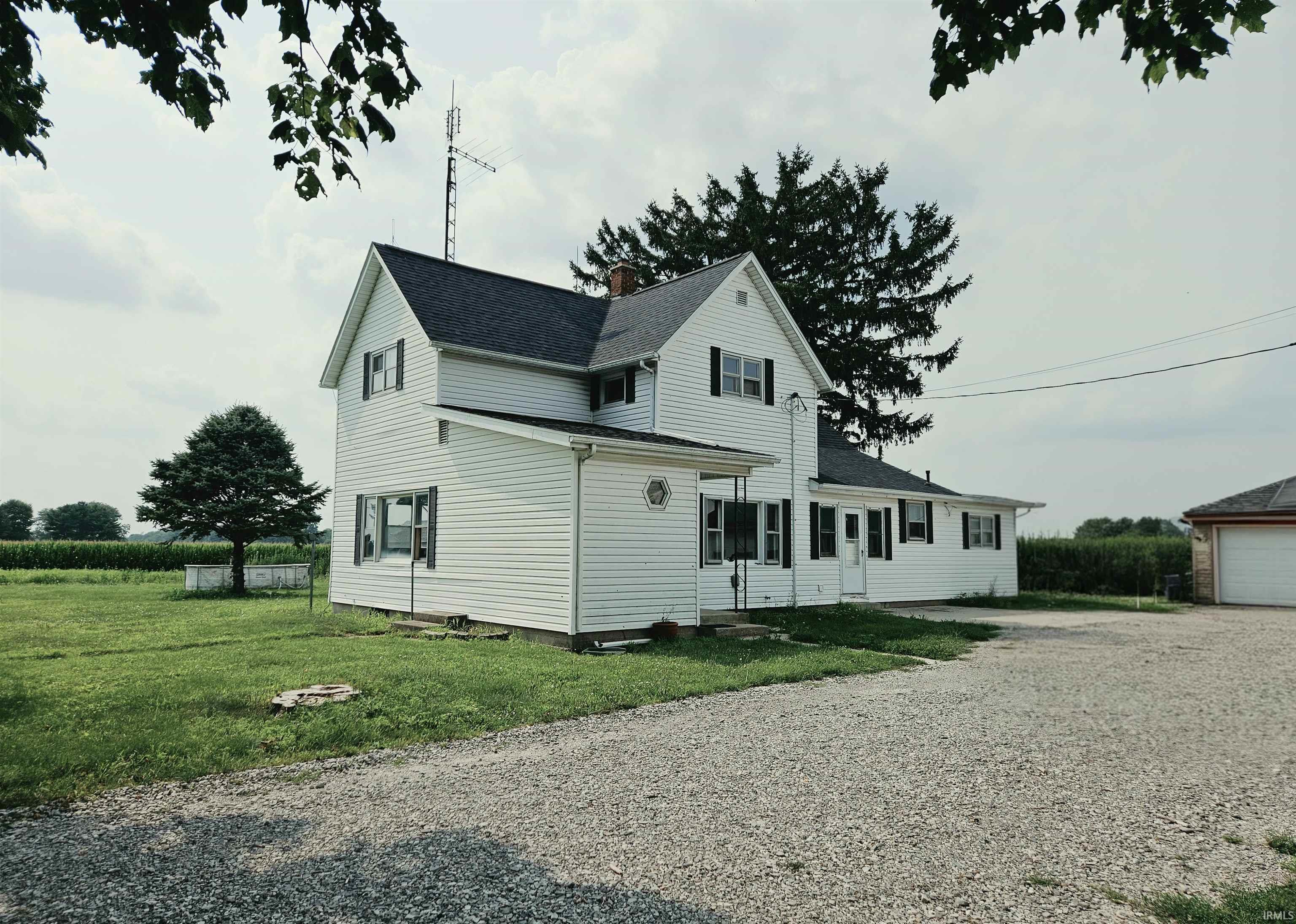 3rd image of 4192 W 325 S, Logansport, IN 46947 | MLS# 202628645