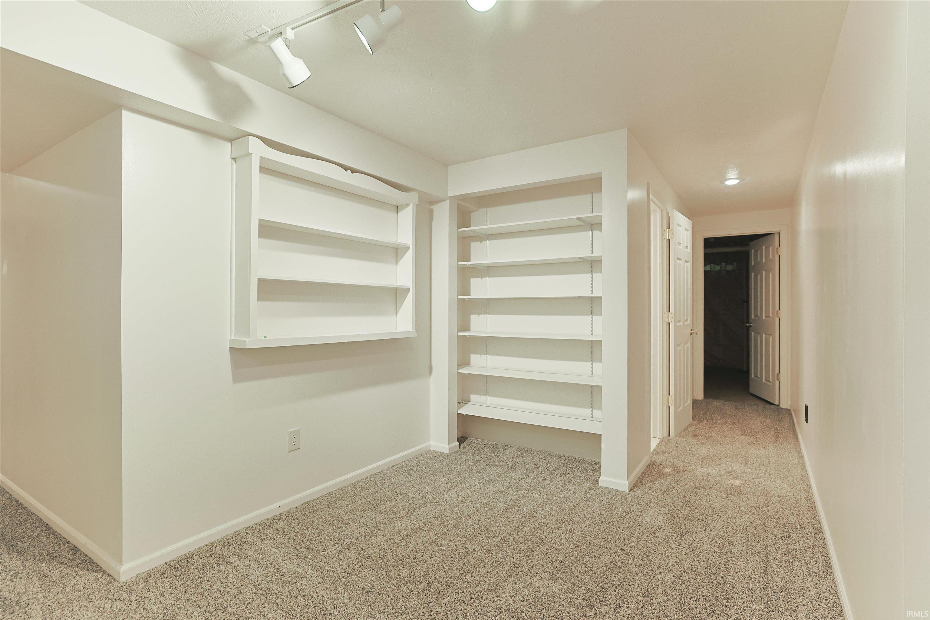 Walk In Closets