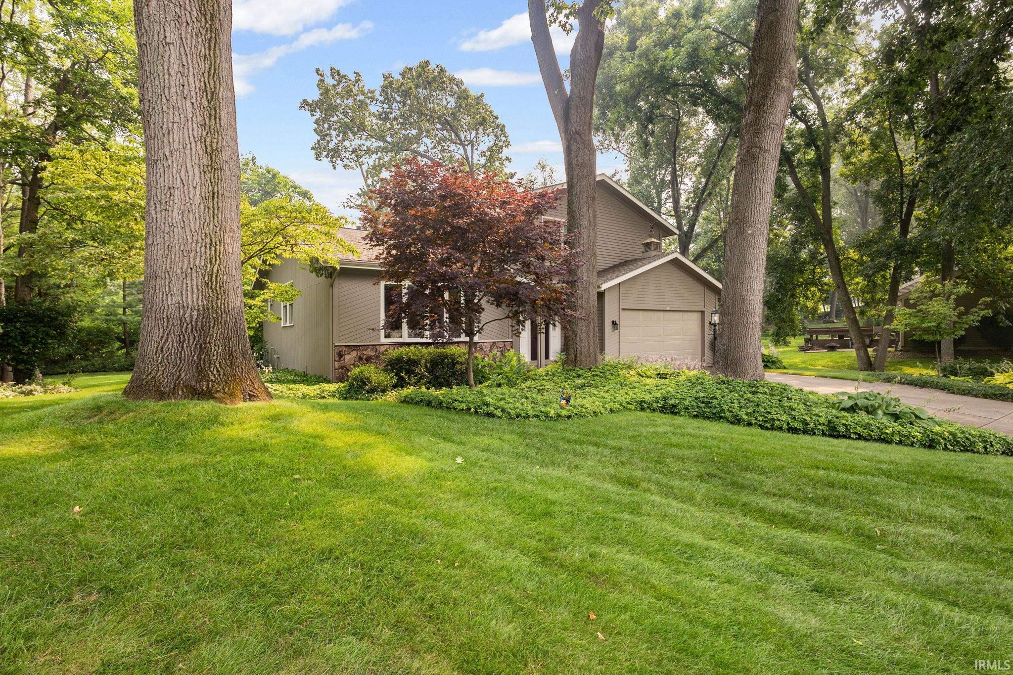 3rd image of 50950 Woodstream Ct, Granger, IN 46530 | MLS# 202628809