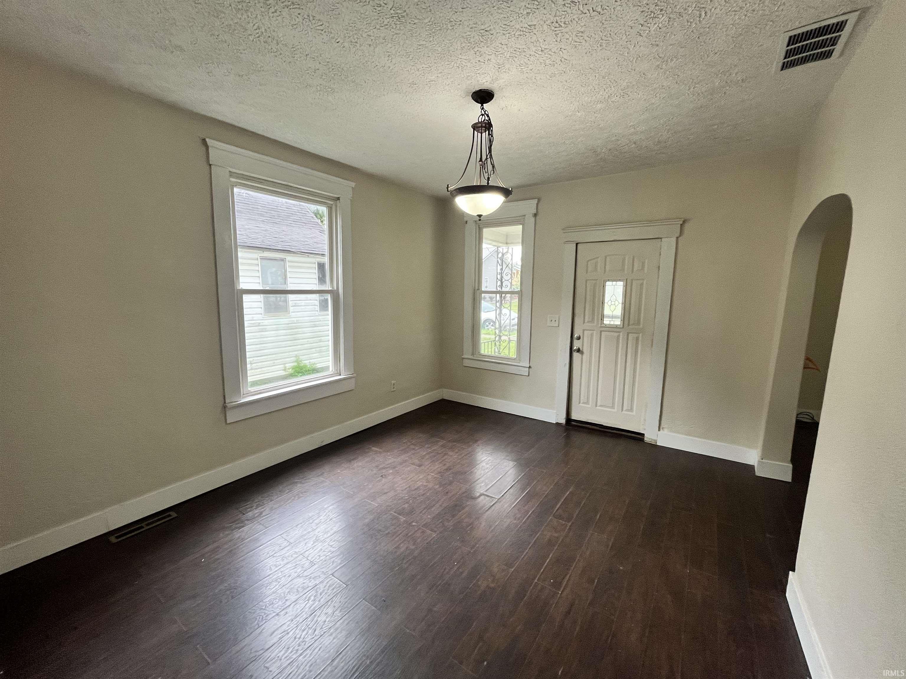 3rd image of 563 W 2Nd St, Peru, IN 46970 | MLS# 202628812