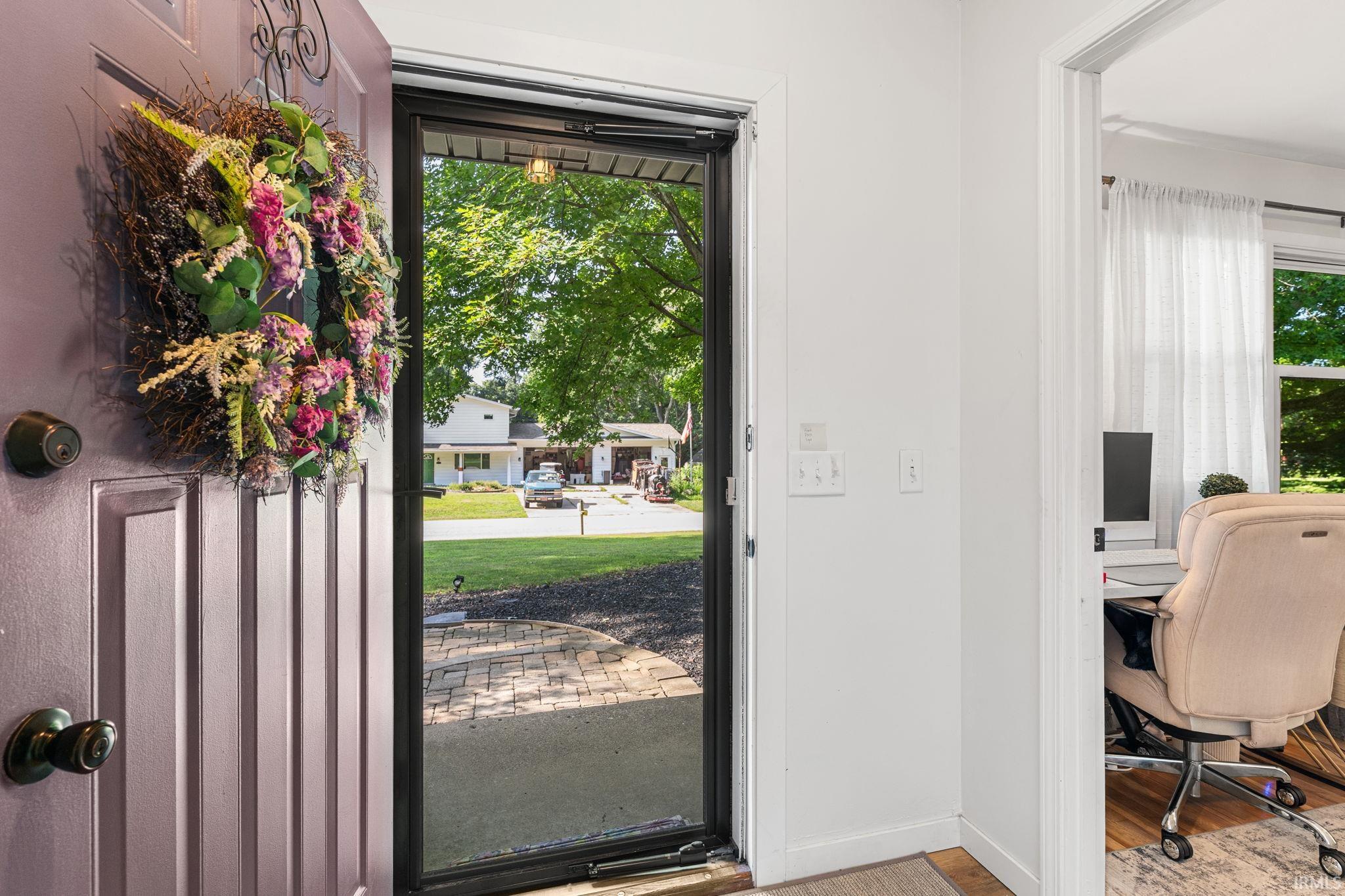 2nd image of 1578 Crestwood Ln, Lafayette, IN 47909 | MLS# 202628884