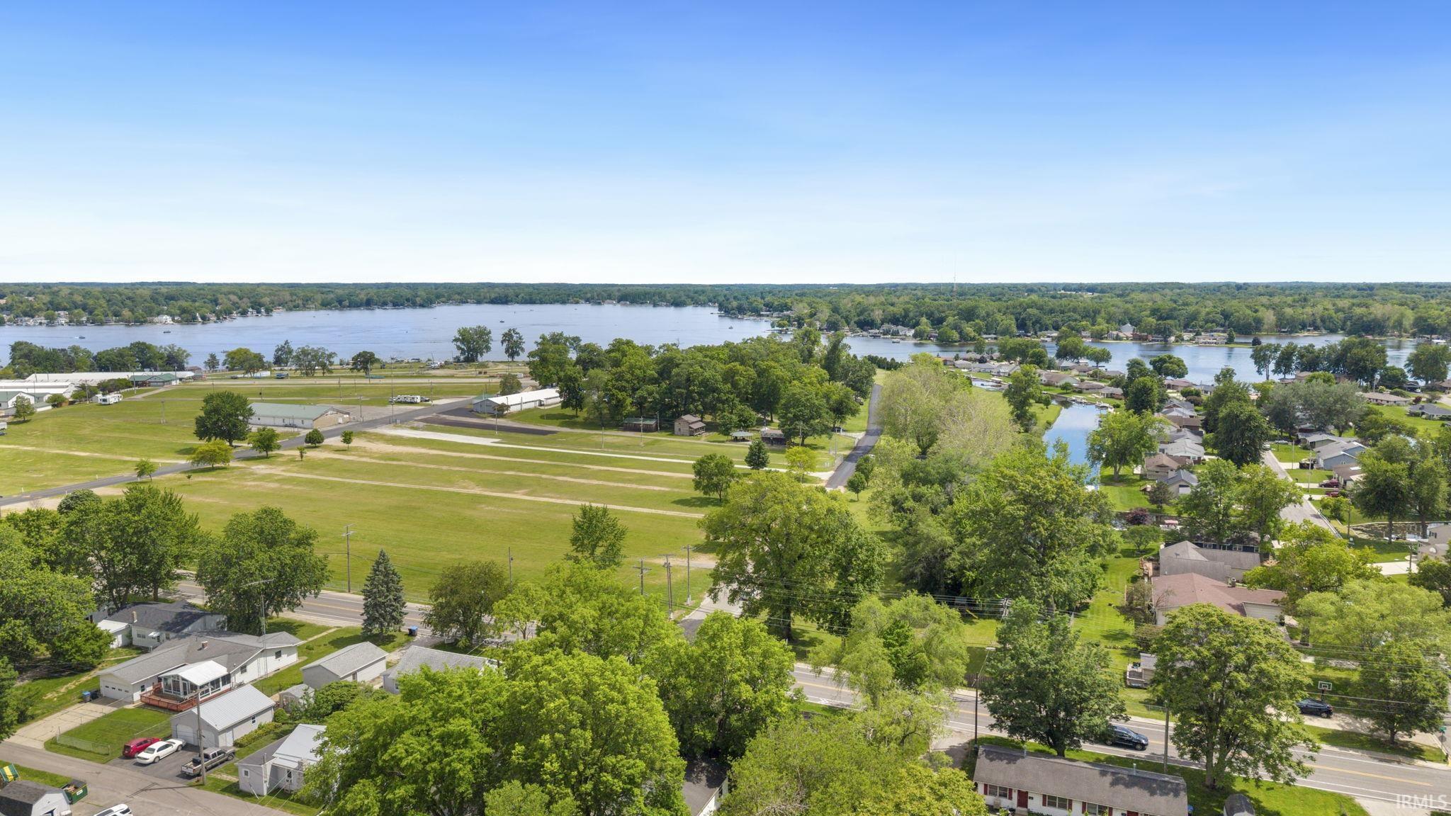 37th image of 1047 E Smith St, Warsaw, IN 46580 | MLS# 202628886