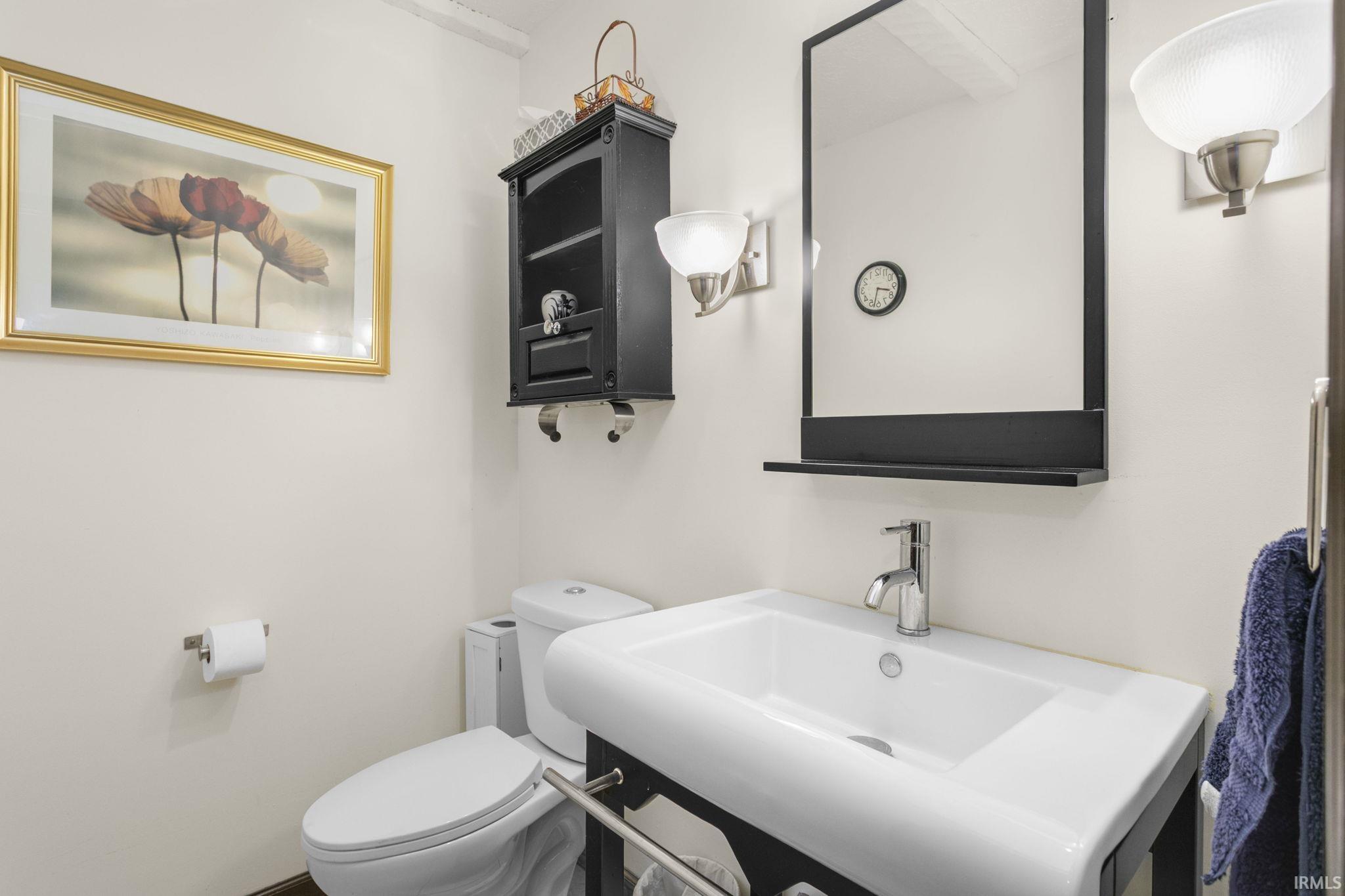 Photo 11 of 2926 Brooktree Court