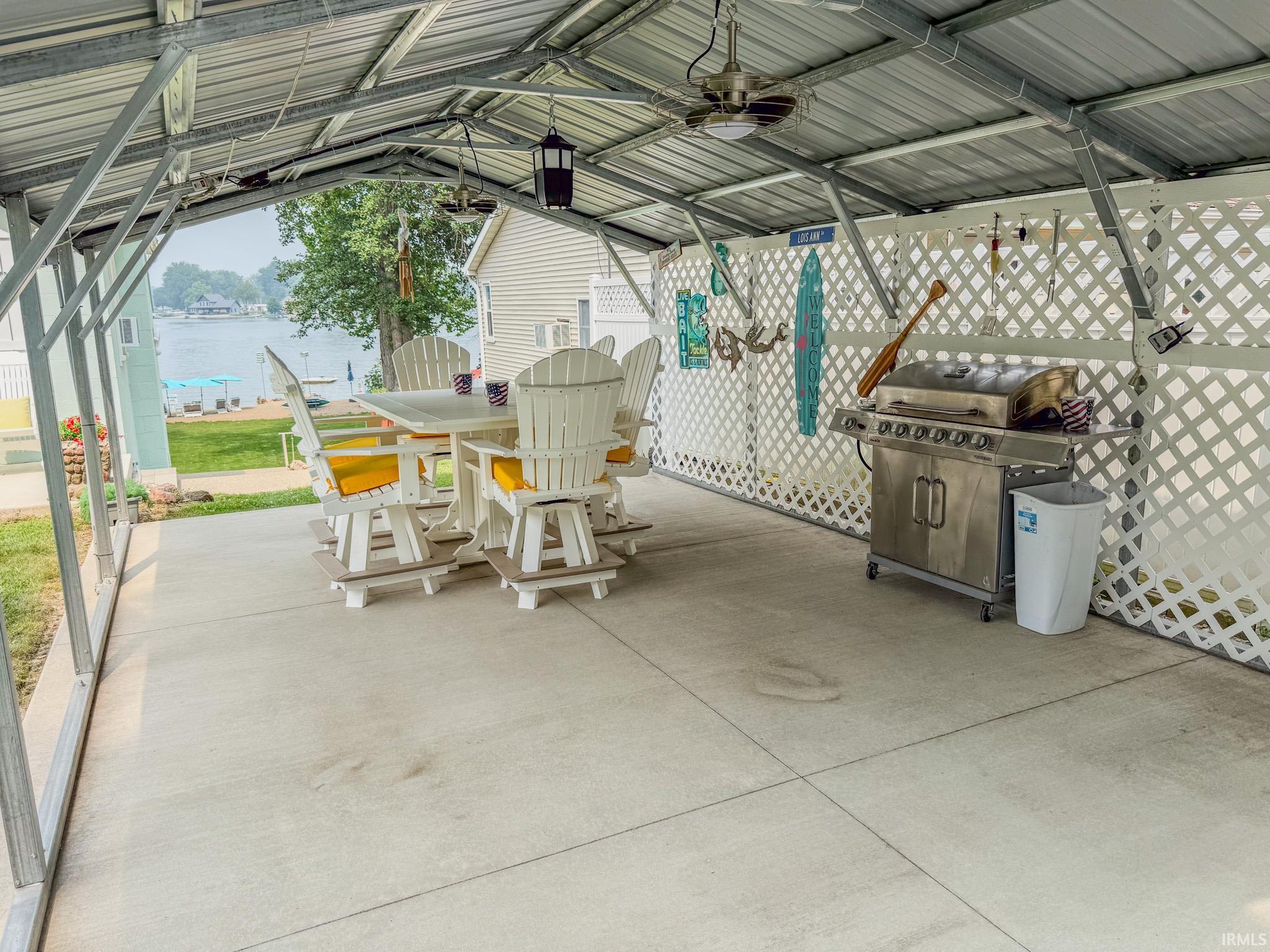 Property Photo 33