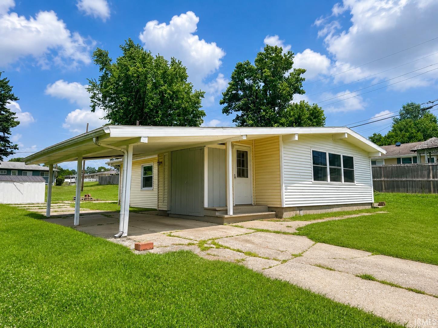 Photo 3 of Manufactured home for sale at 2815 29th Street, Bedford, IN 47421 | MLS# 202628923 | Listing updated on 2026-09-16