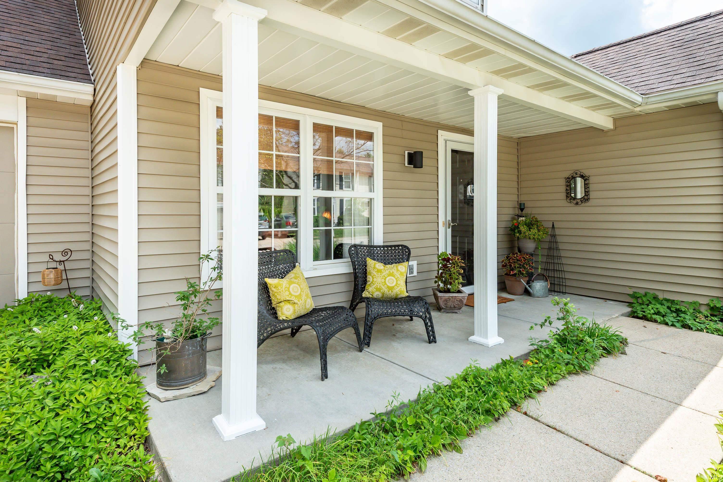 2nd image of 2209 S Laurelwood Dr, Bloomington, IN 47401 | MLS# 202628951