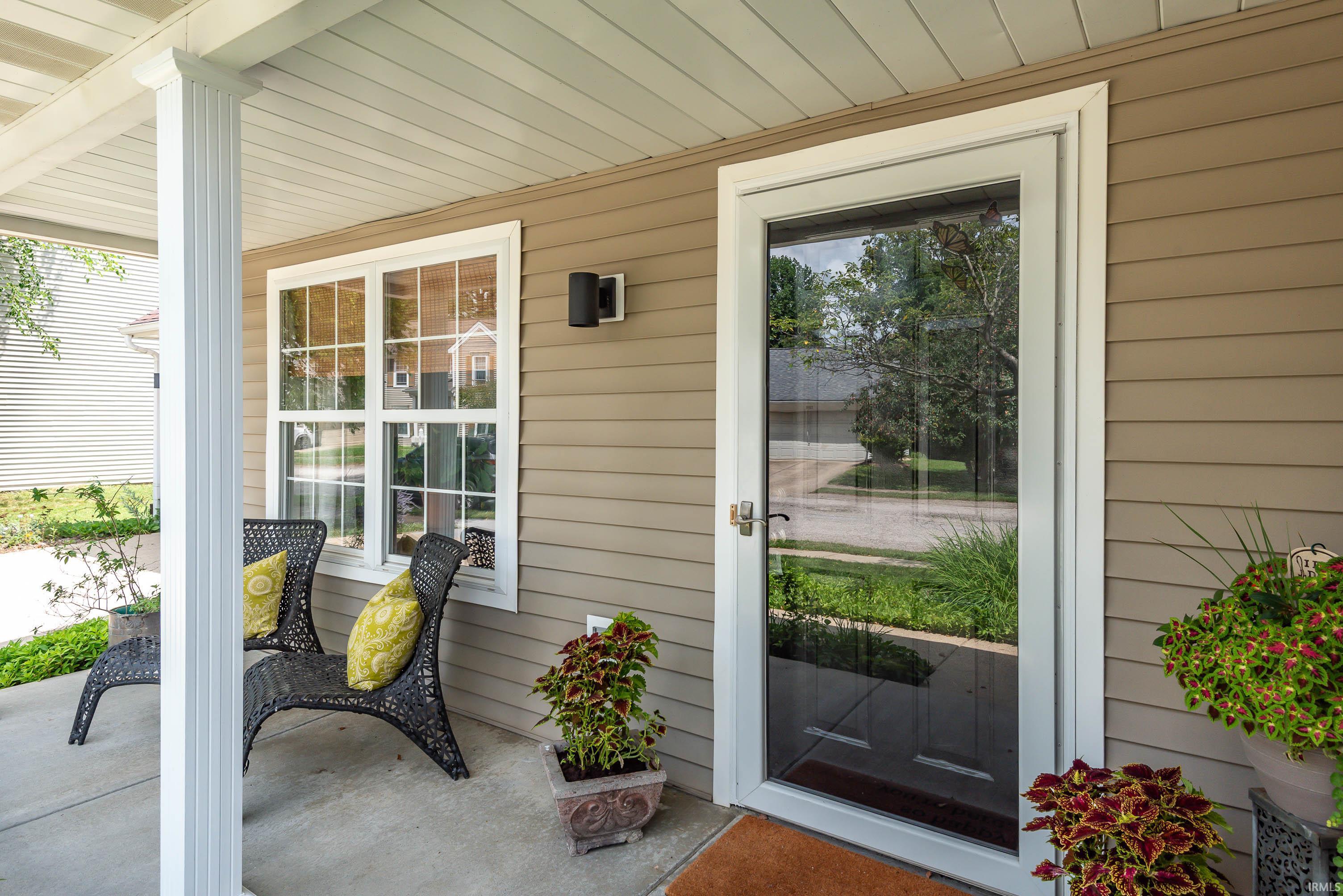 3rd image of 2209 S Laurelwood Dr, Bloomington, IN 47401 | MLS# 202628951