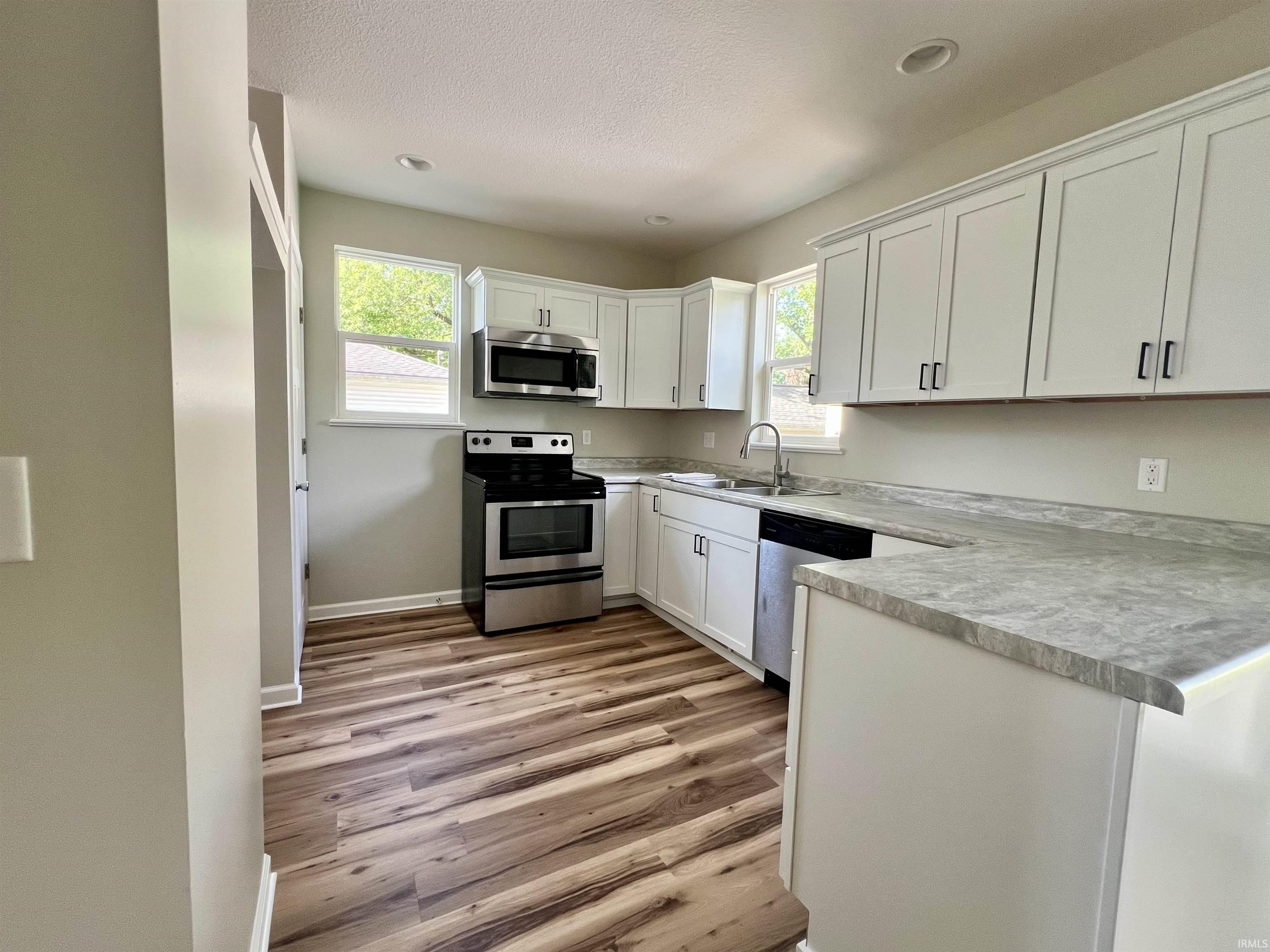 Photo 9 of 7204 Beaty Avenue