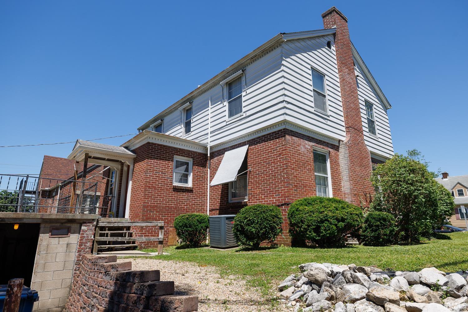 4th image of 326 S Eagleson Ave, Bloomington, IN 47401 | MLS# 202629038