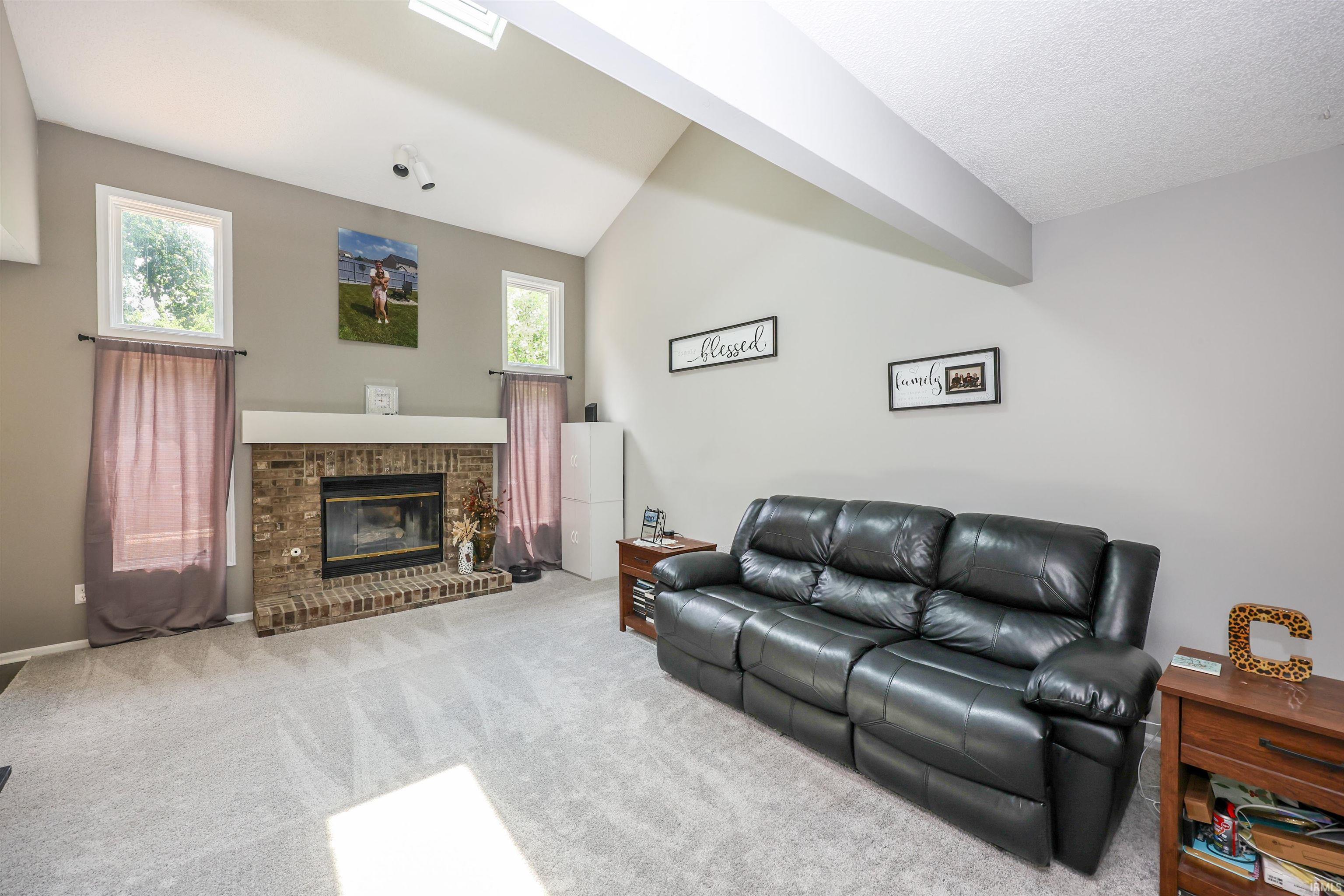 Photo 5 of 7024 Thamesford Drive