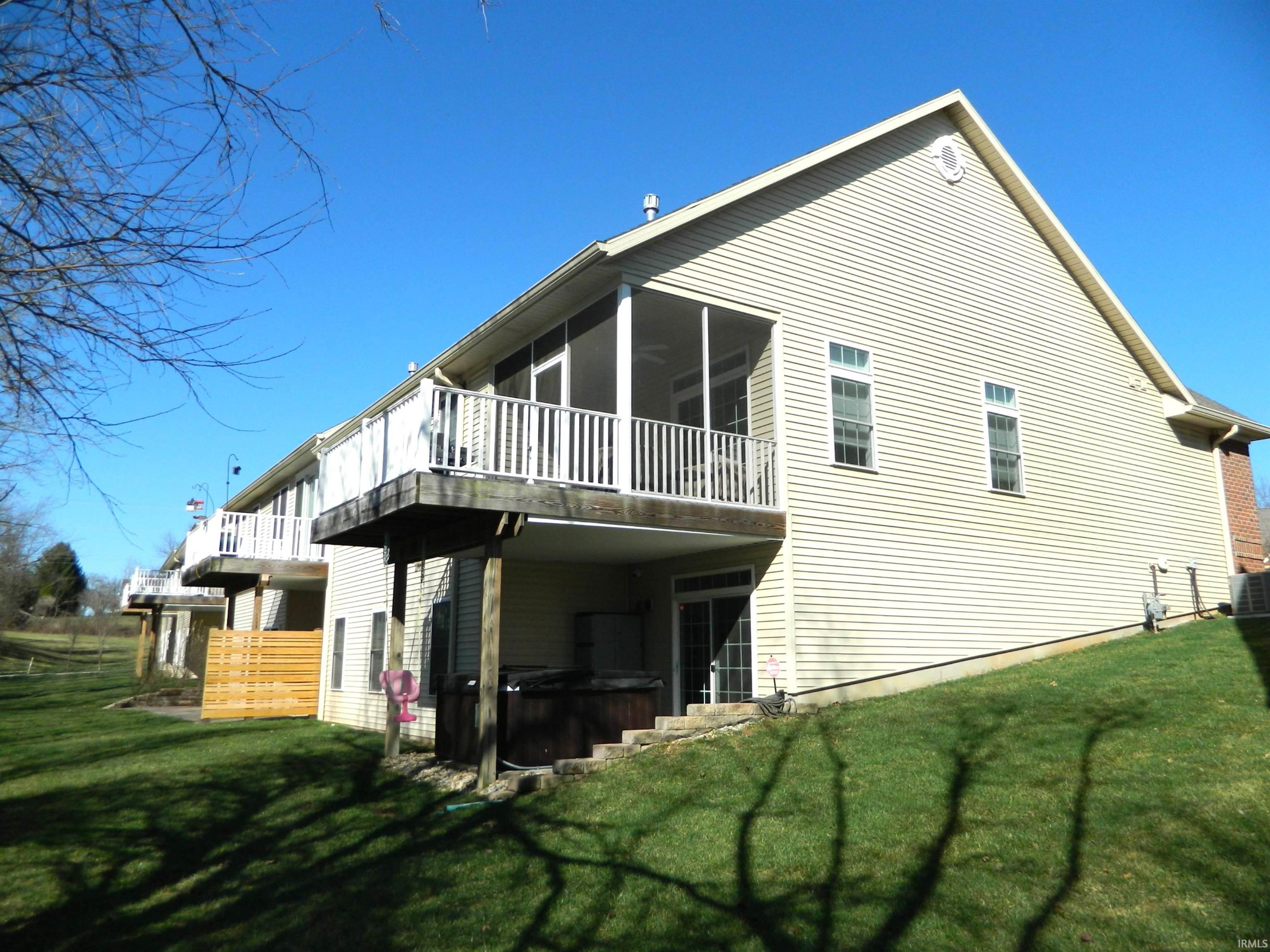 24th image of 903 W Baywood Dr, Bloomington, IN 47403 | MLS# 202629083